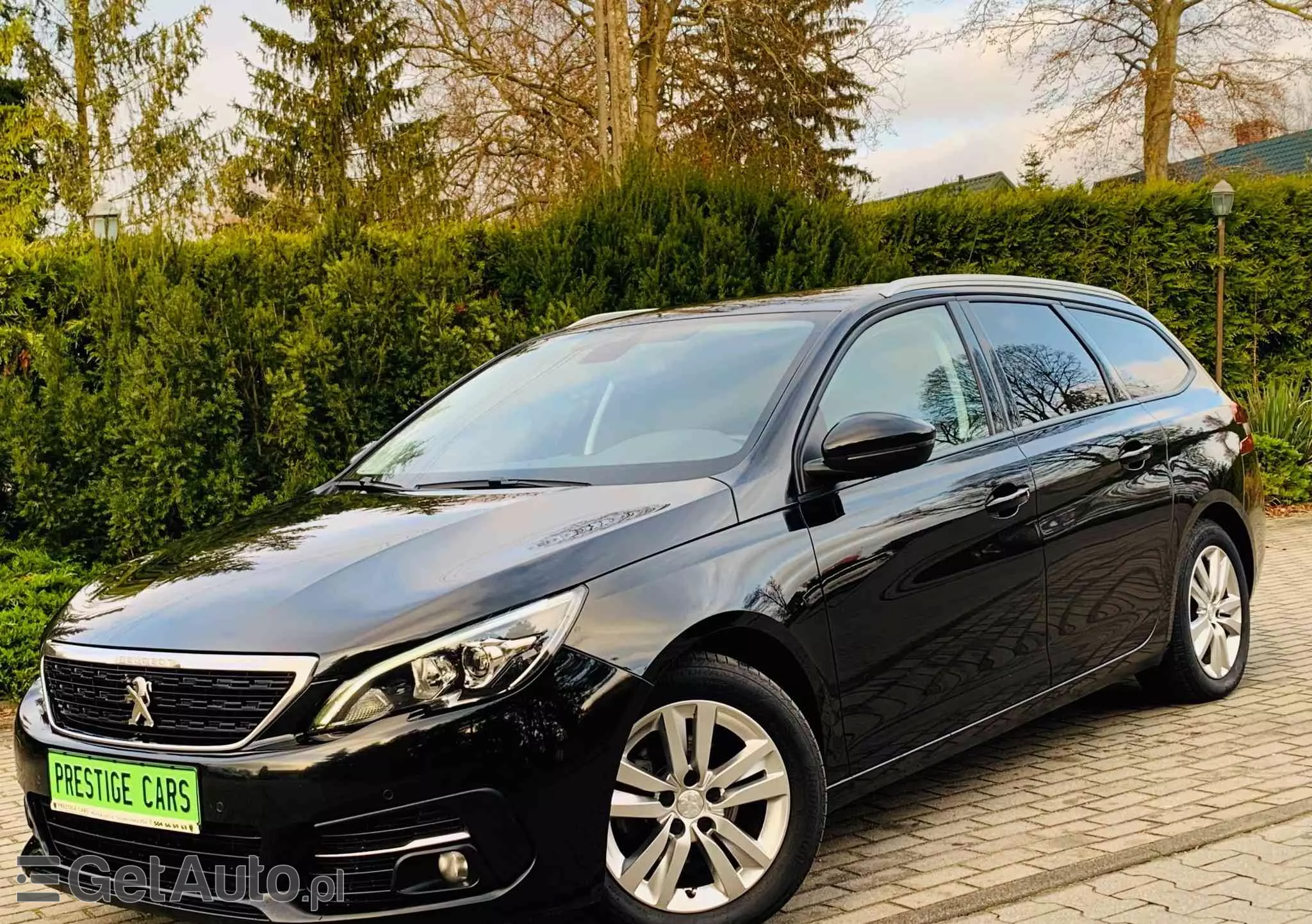 PEUGEOT 308 SW BlueHDi 130 Allure