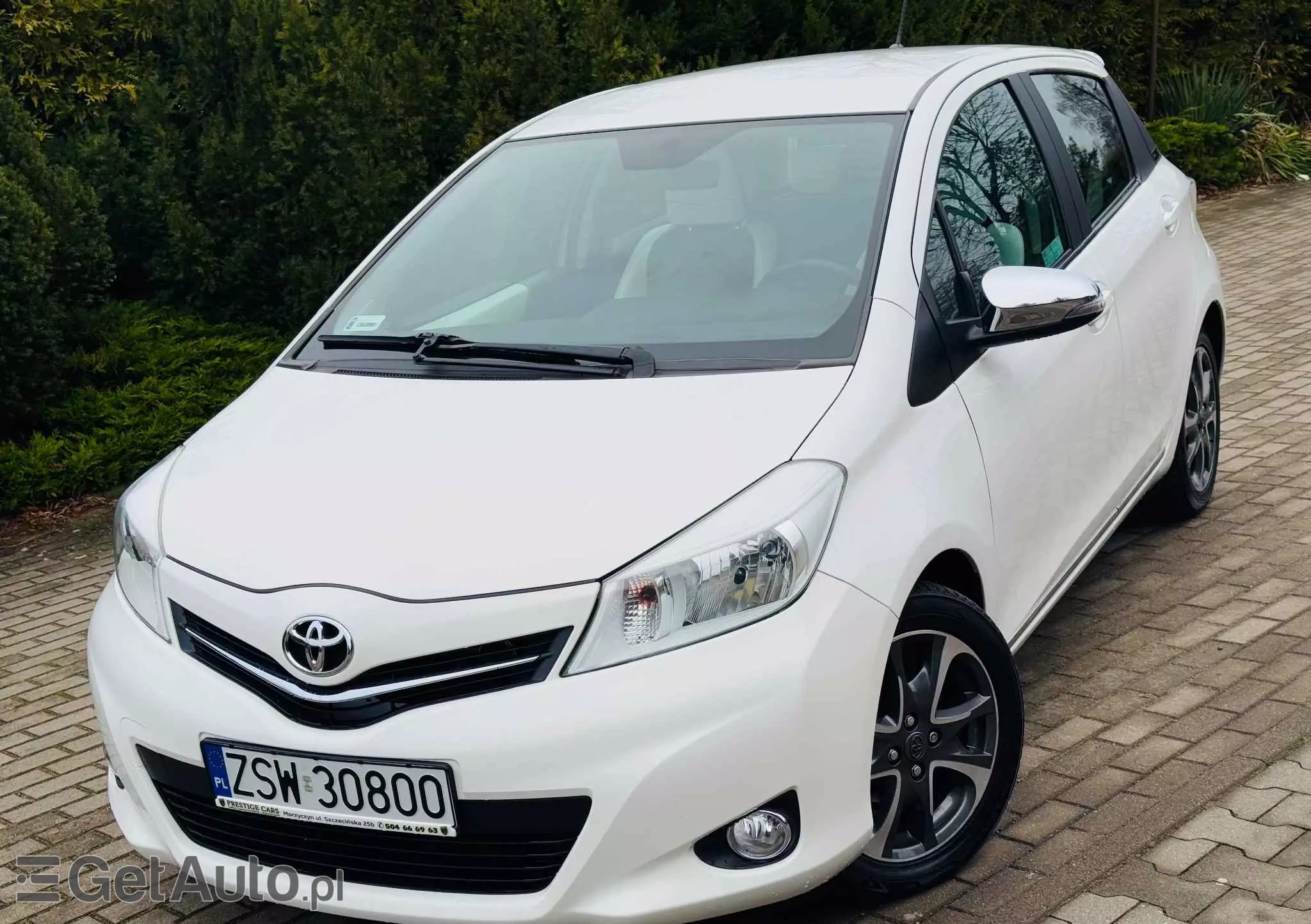 TOYOTA Yaris 1.33 Prestige