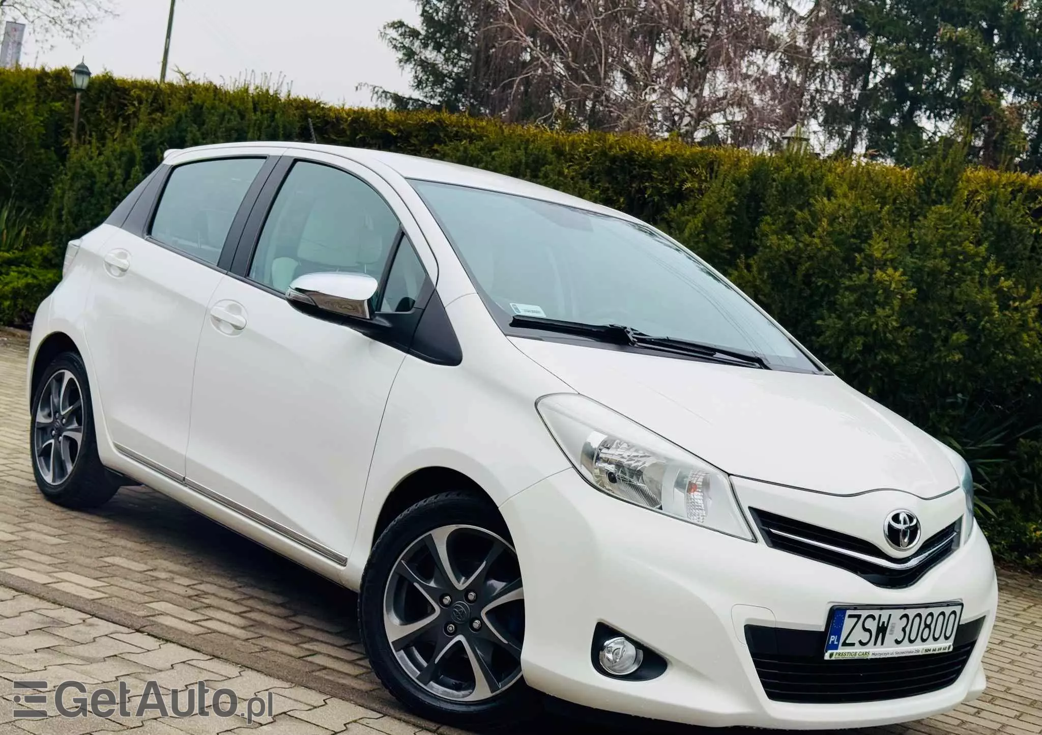 TOYOTA Yaris 1.33 Prestige