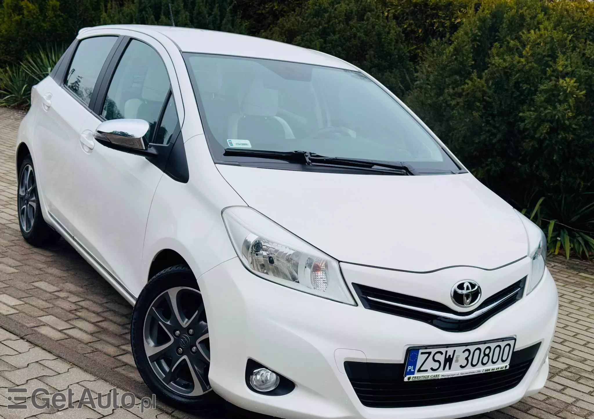 TOYOTA Yaris 1.33 Prestige