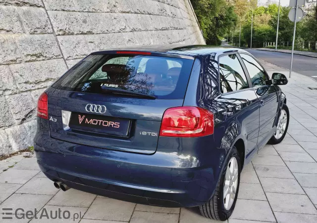 AUDI A3 1.9 TDI DPF Ambiente S tronic