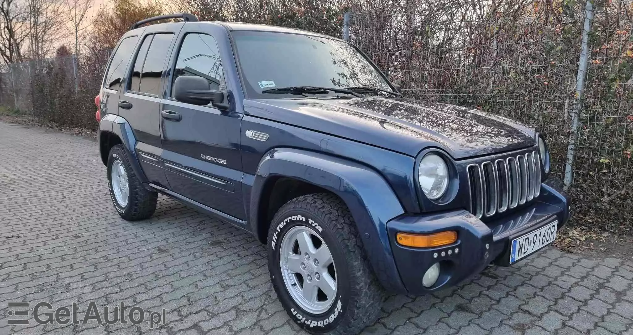 JEEP Cherokee 3.7L Limited