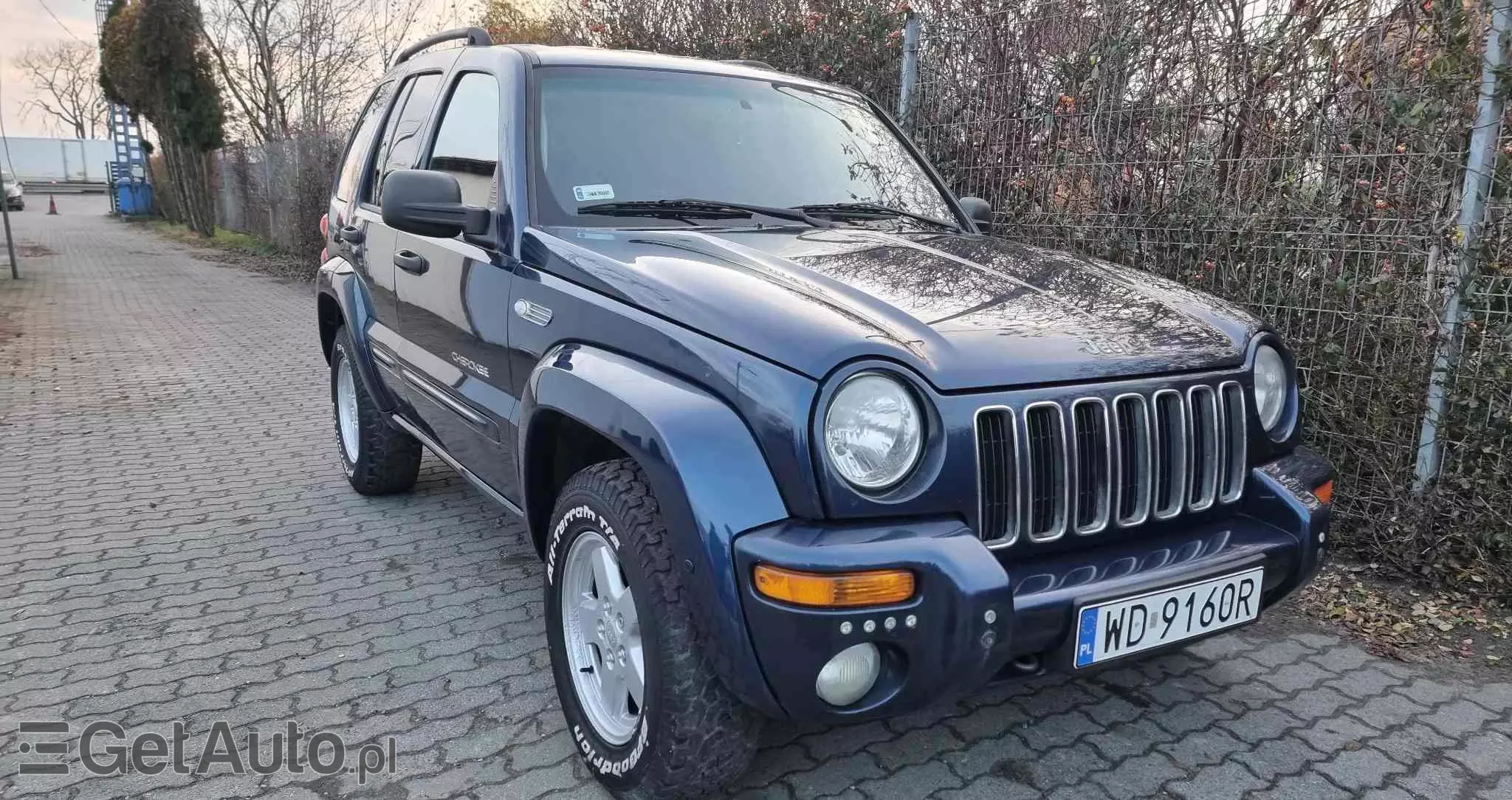 JEEP Cherokee 3.7L Limited