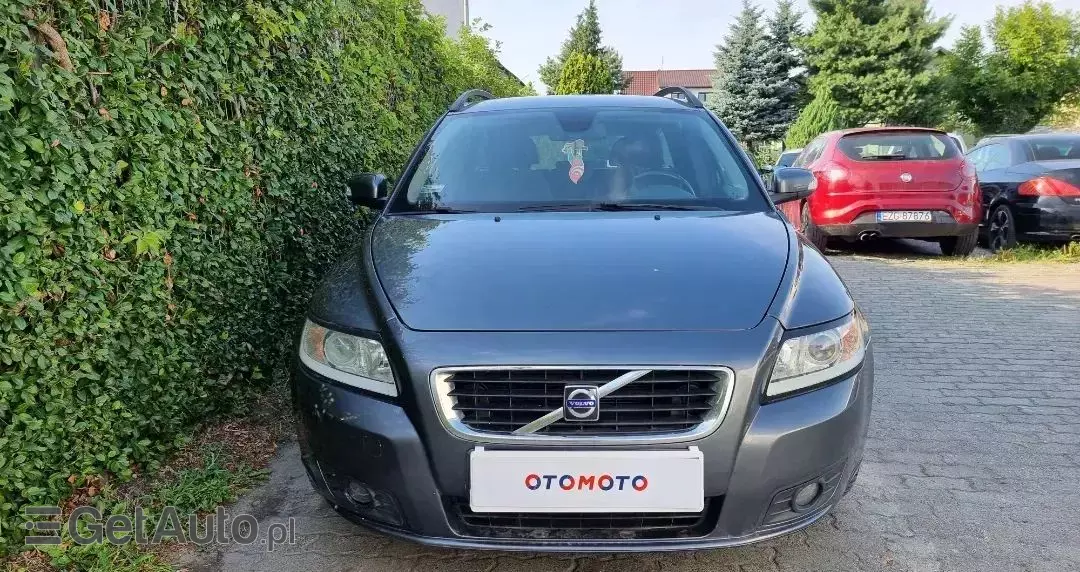 VOLVO V50 1.8 Summum