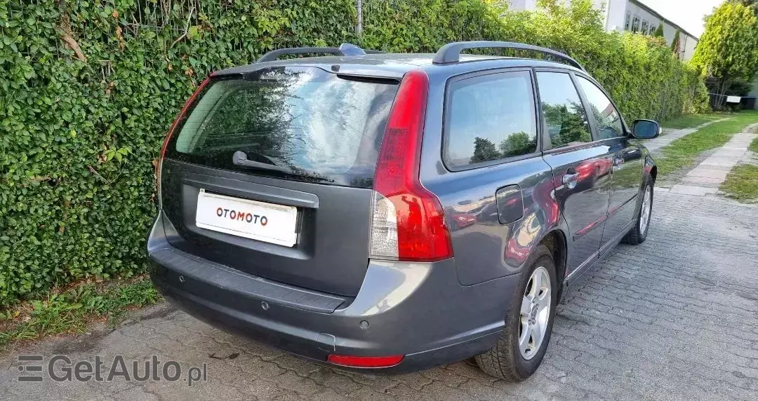 VOLVO V50 1.8 Summum