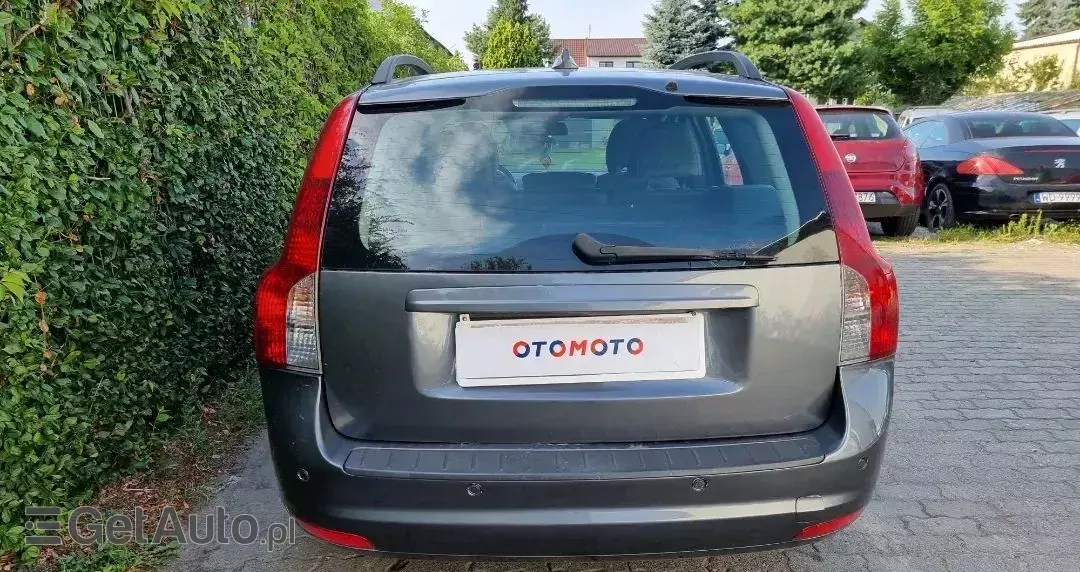 VOLVO V50 1.8 Summum