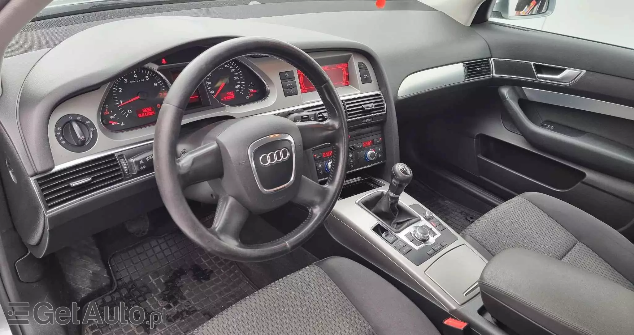 AUDI A6 2.0T FSI