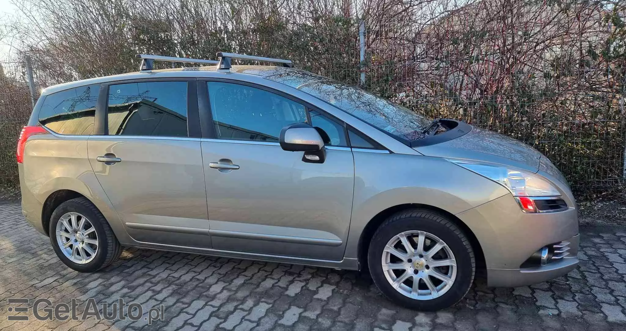 PEUGEOT 5008 2.0 HDi Business Line 7os