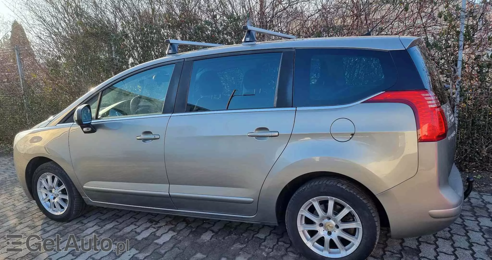 PEUGEOT 5008 2.0 HDi Business Line 7os