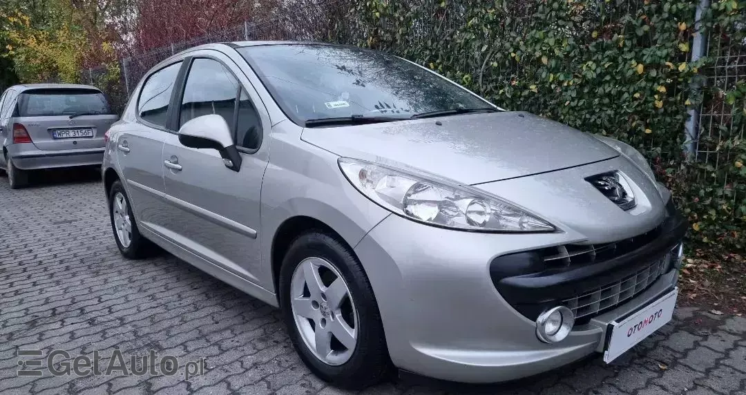 PEUGEOT 207 1.4 16V Trendy