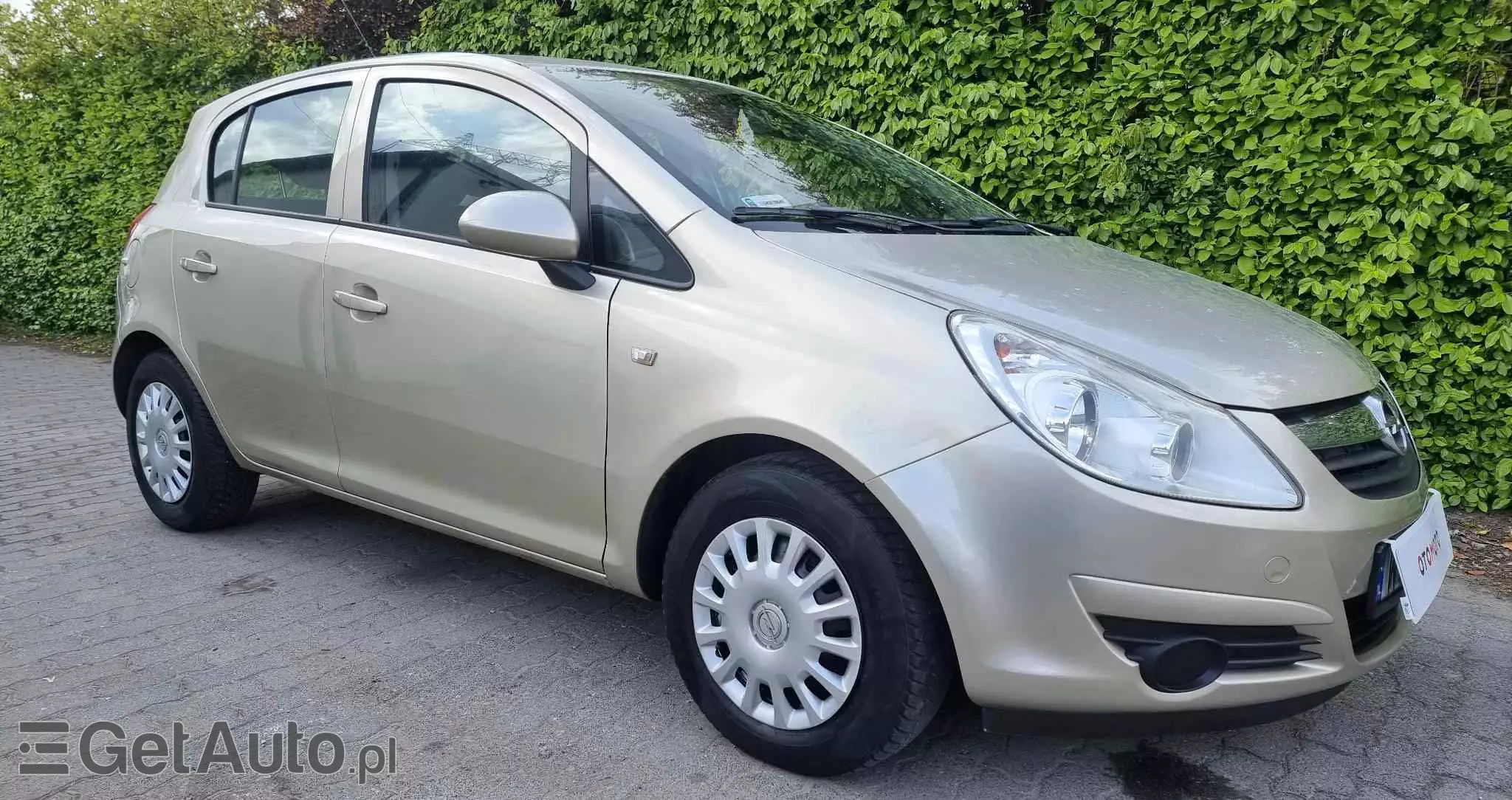 OPEL Corsa 1.2 16V Cosmo