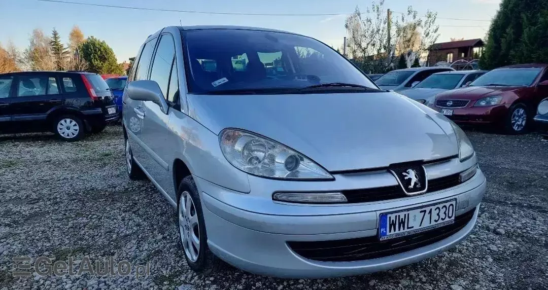 PEUGEOT 807 2.0 HDi SR