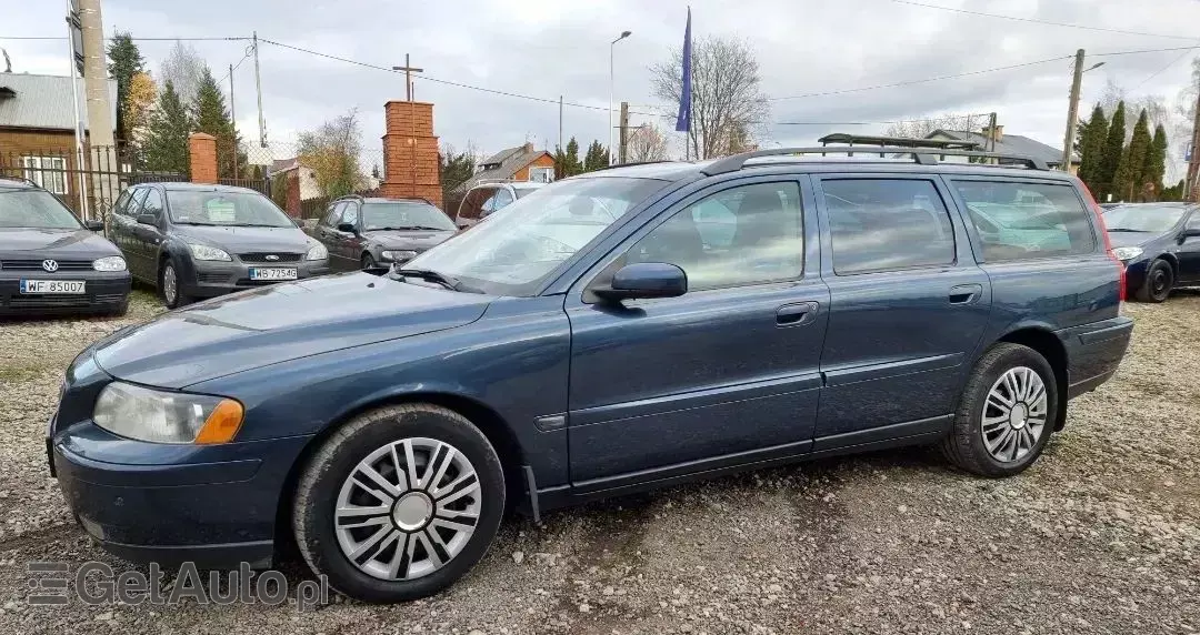 VOLVO V70 