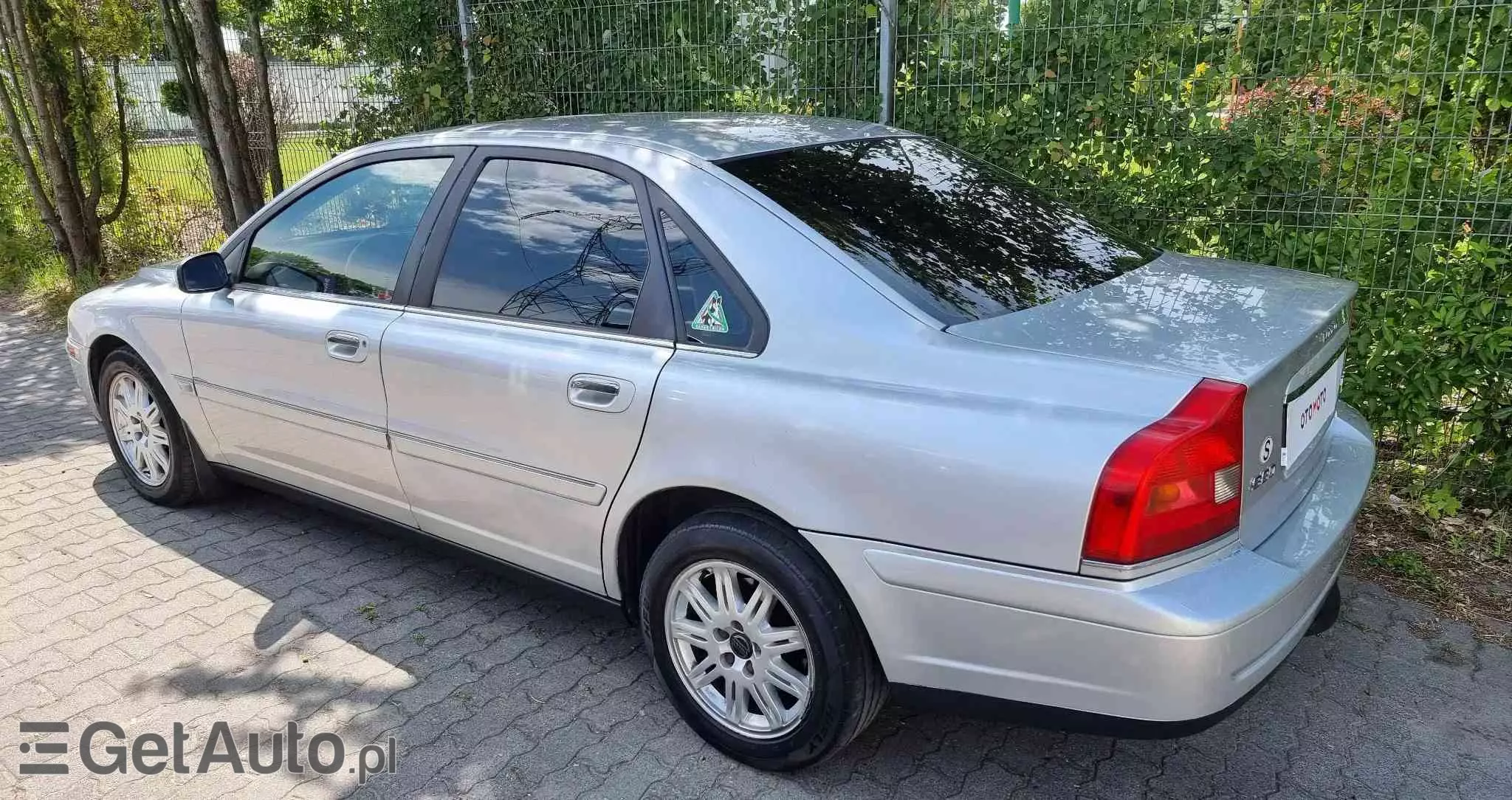 VOLVO S80 