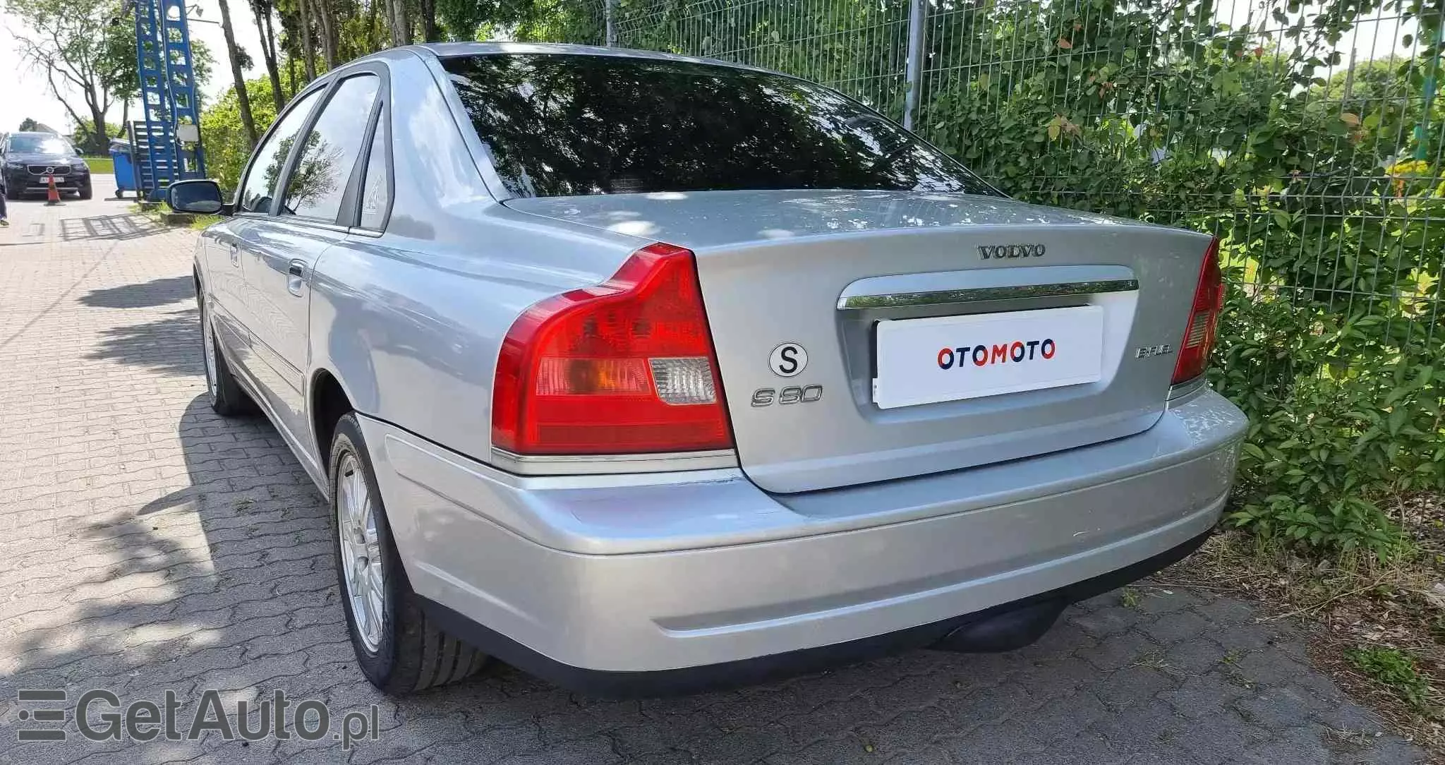 VOLVO S80 