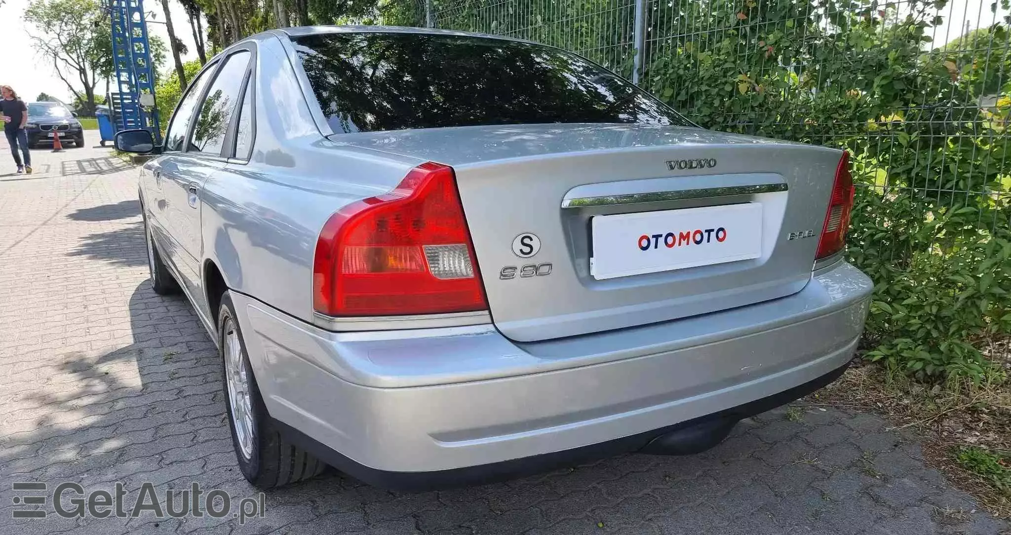 VOLVO S80 