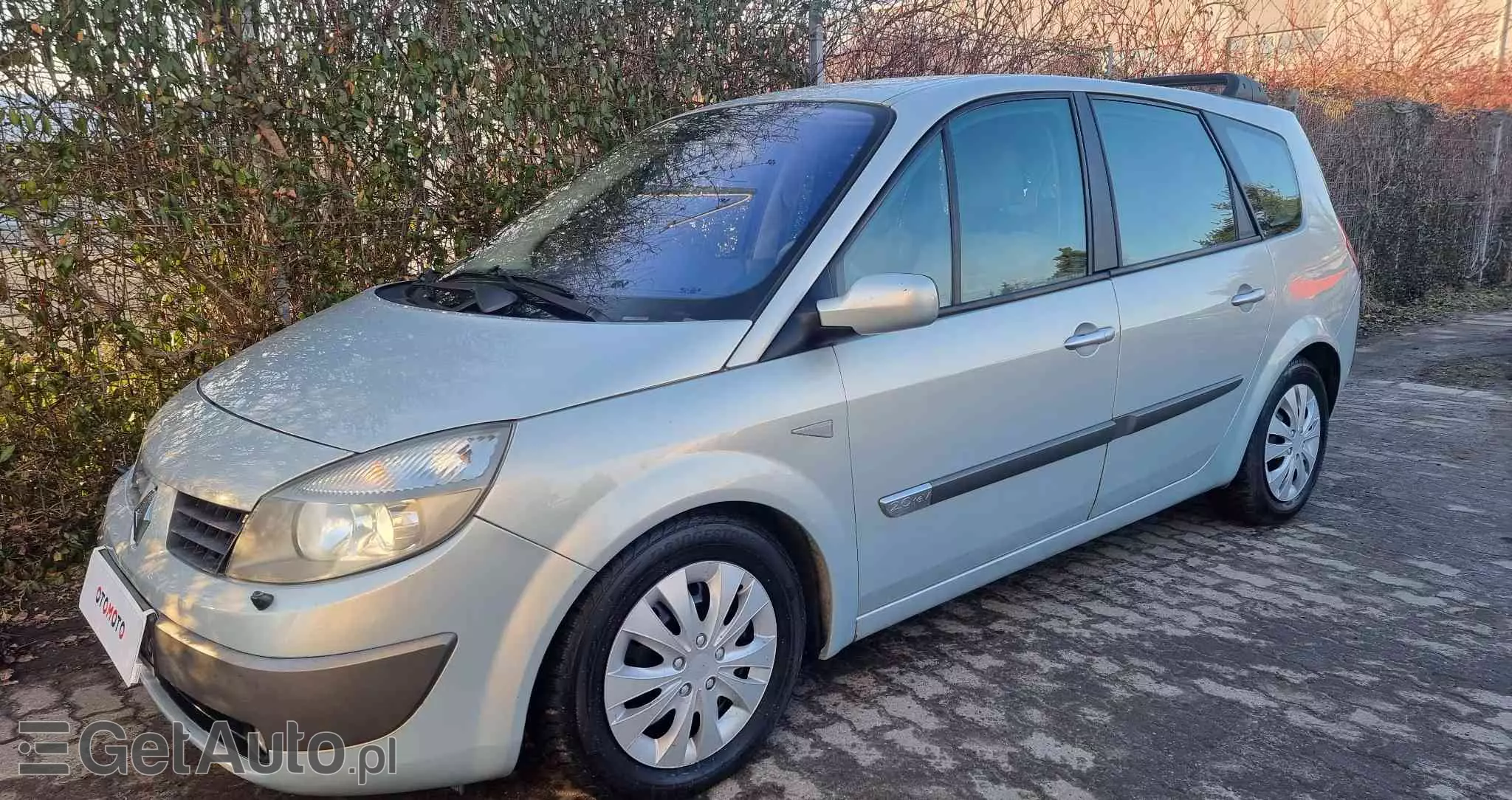 RENAULT Scenic 