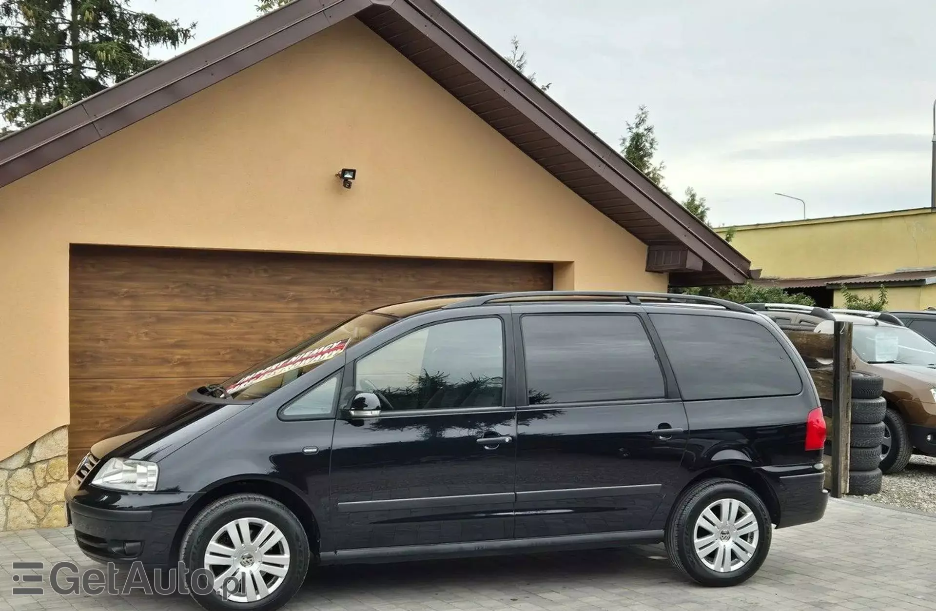 VOLKSWAGEN Sharan 