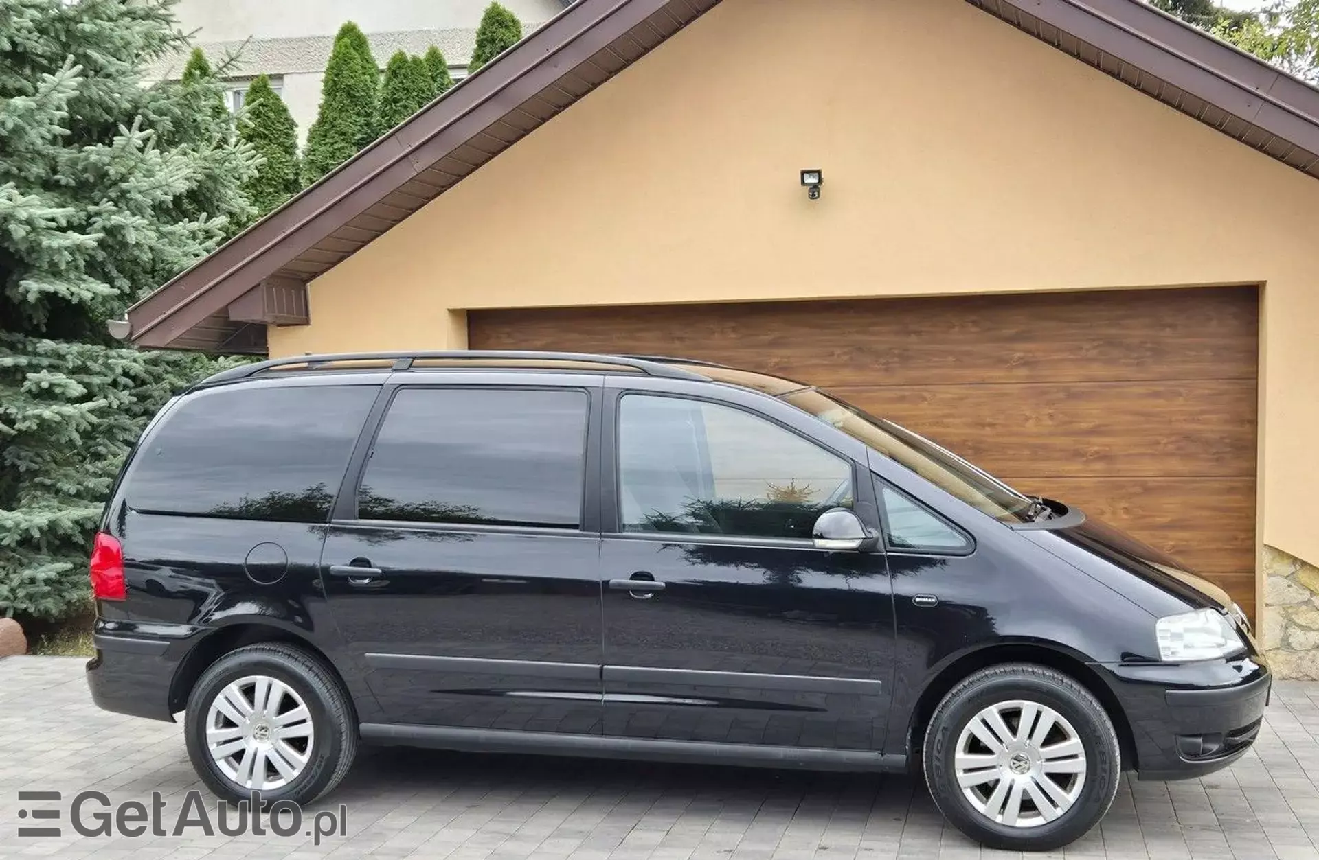 VOLKSWAGEN Sharan 