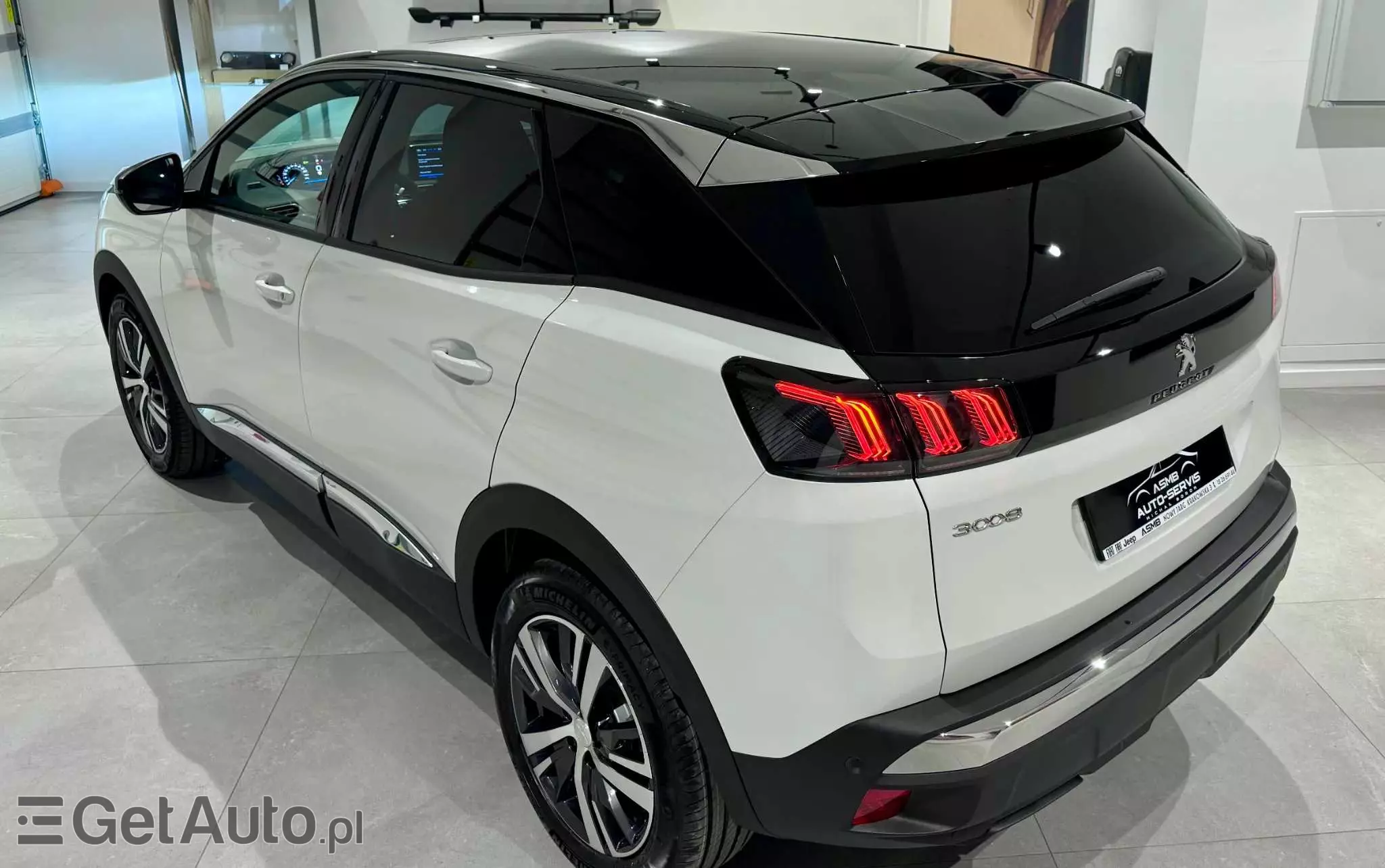 PEUGEOT 3008 1.2 PureTech Allure Pack S&S EAT8