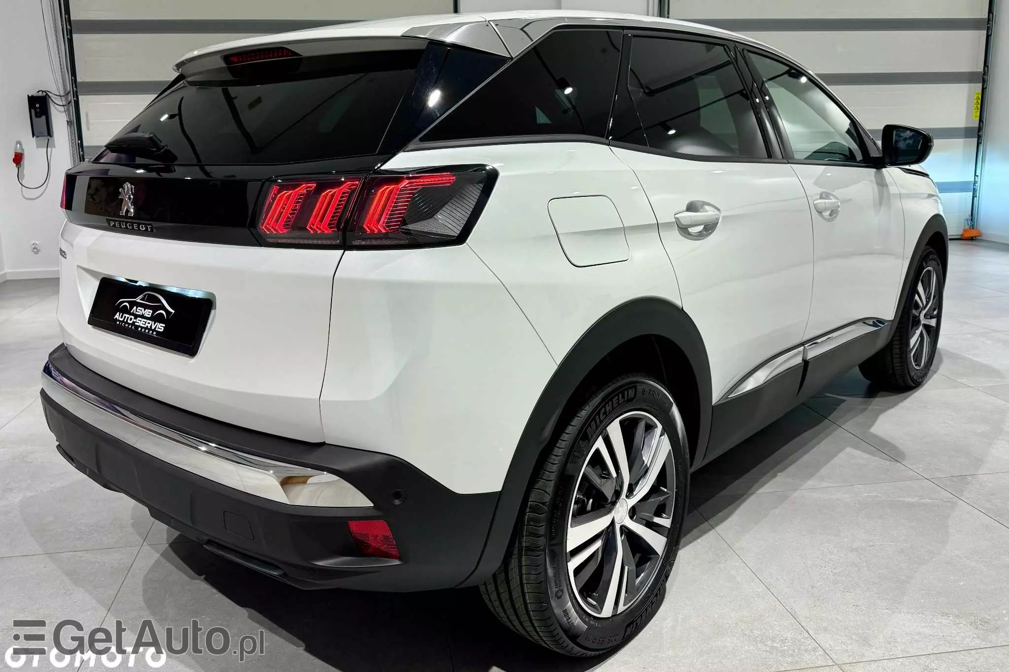 PEUGEOT 3008 1.2 PureTech mHEV Active Pack S&S e-DCS6