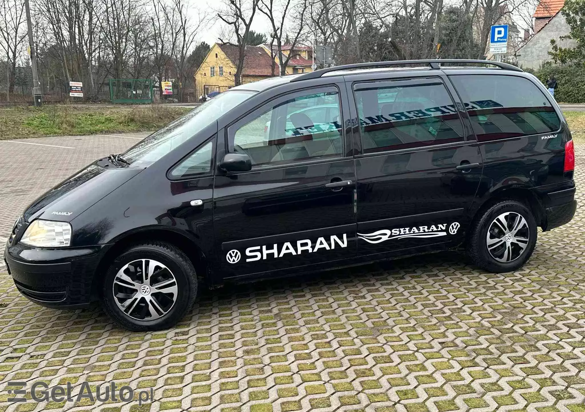 VOLKSWAGEN Sharan 