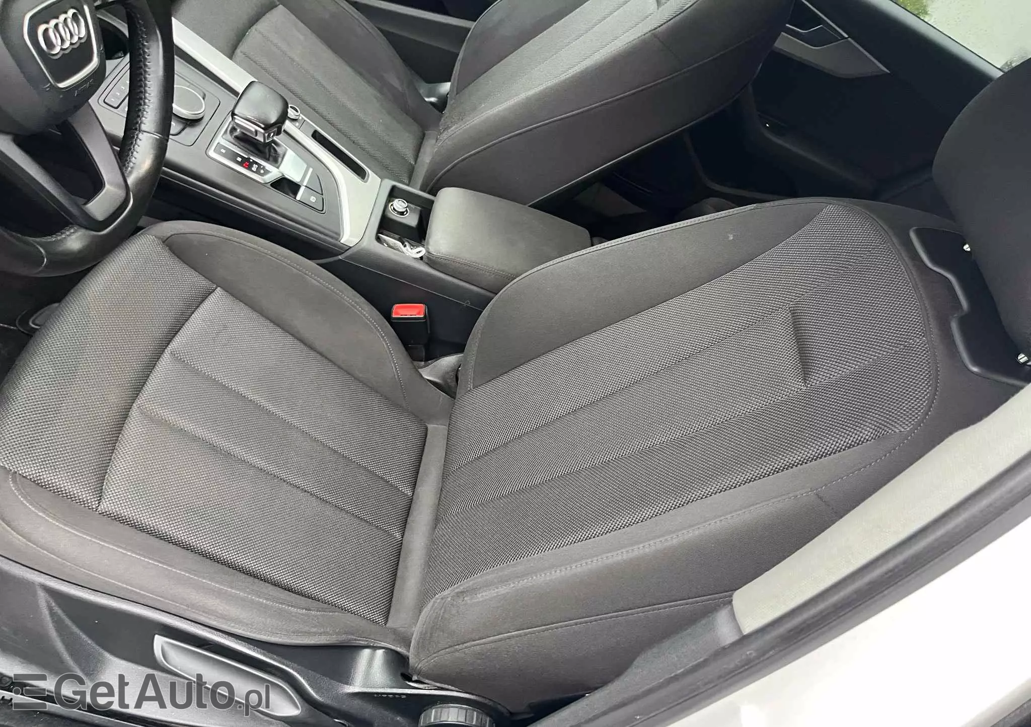 AUDI A4 2.0 TDI S tronic