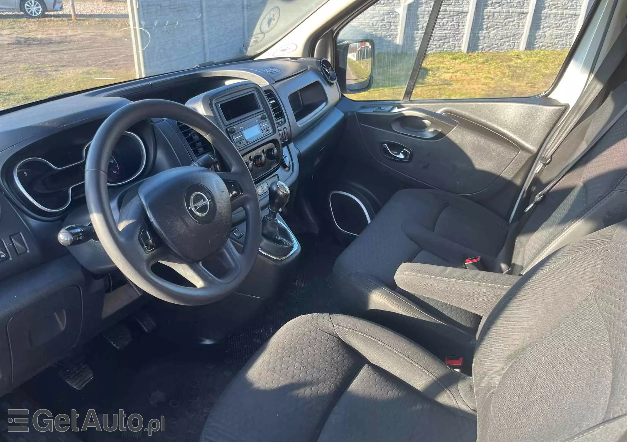 OPEL Vivaro 