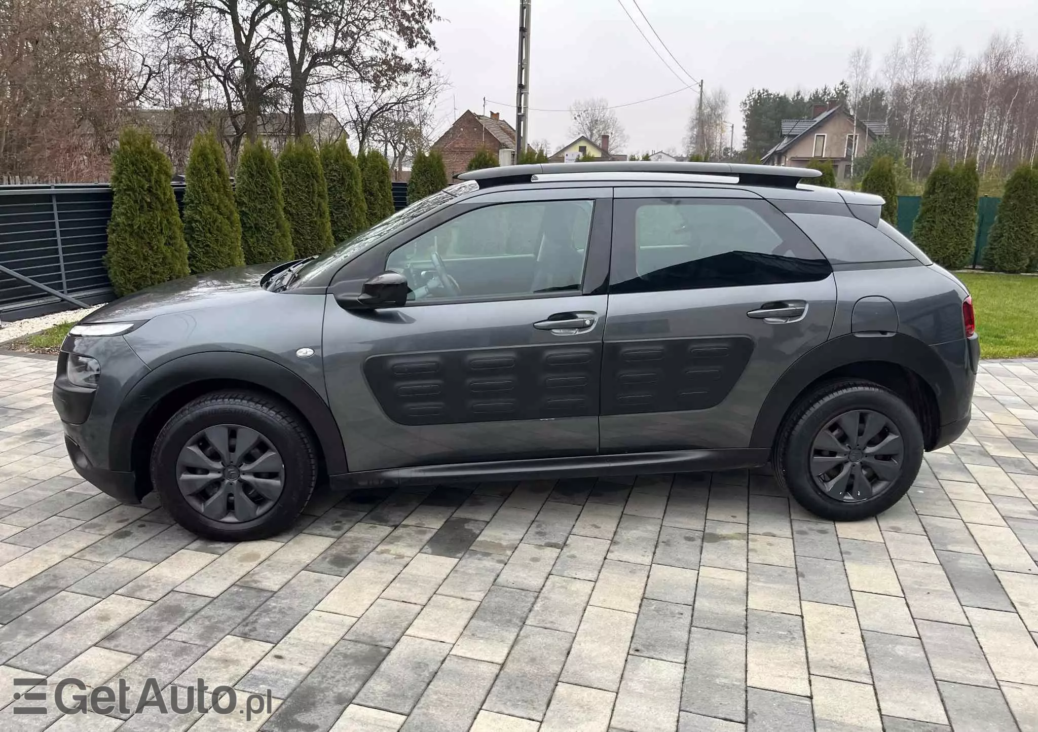 CITROËN C4 Cactus 1.6 Blue HDi Shine Edition