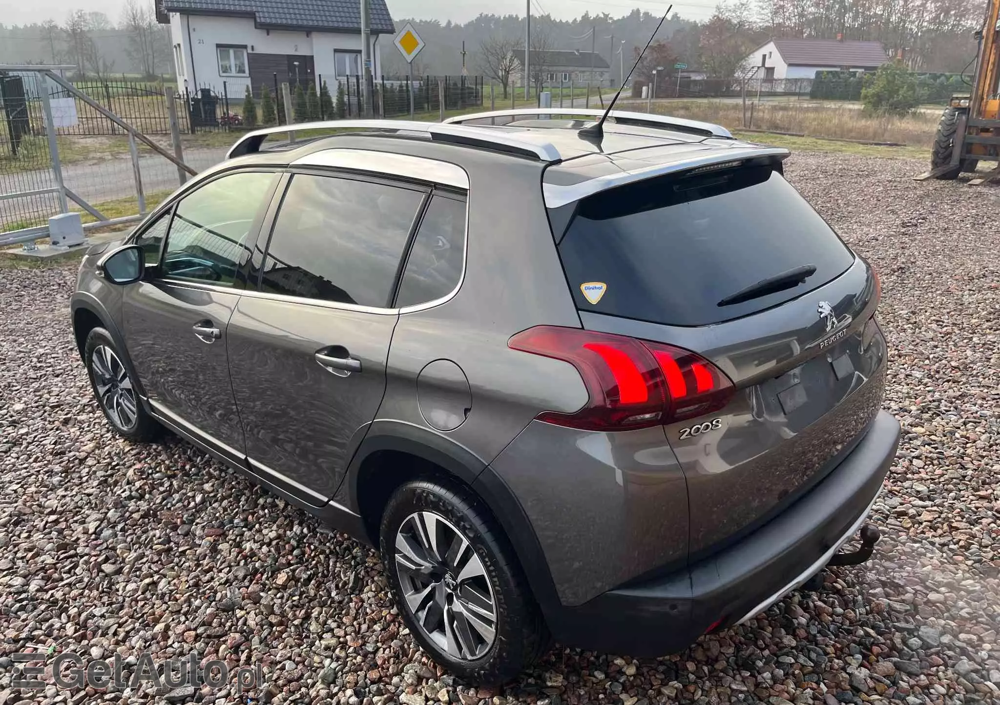 PEUGEOT 2008 1.6 BlueHDi Allure