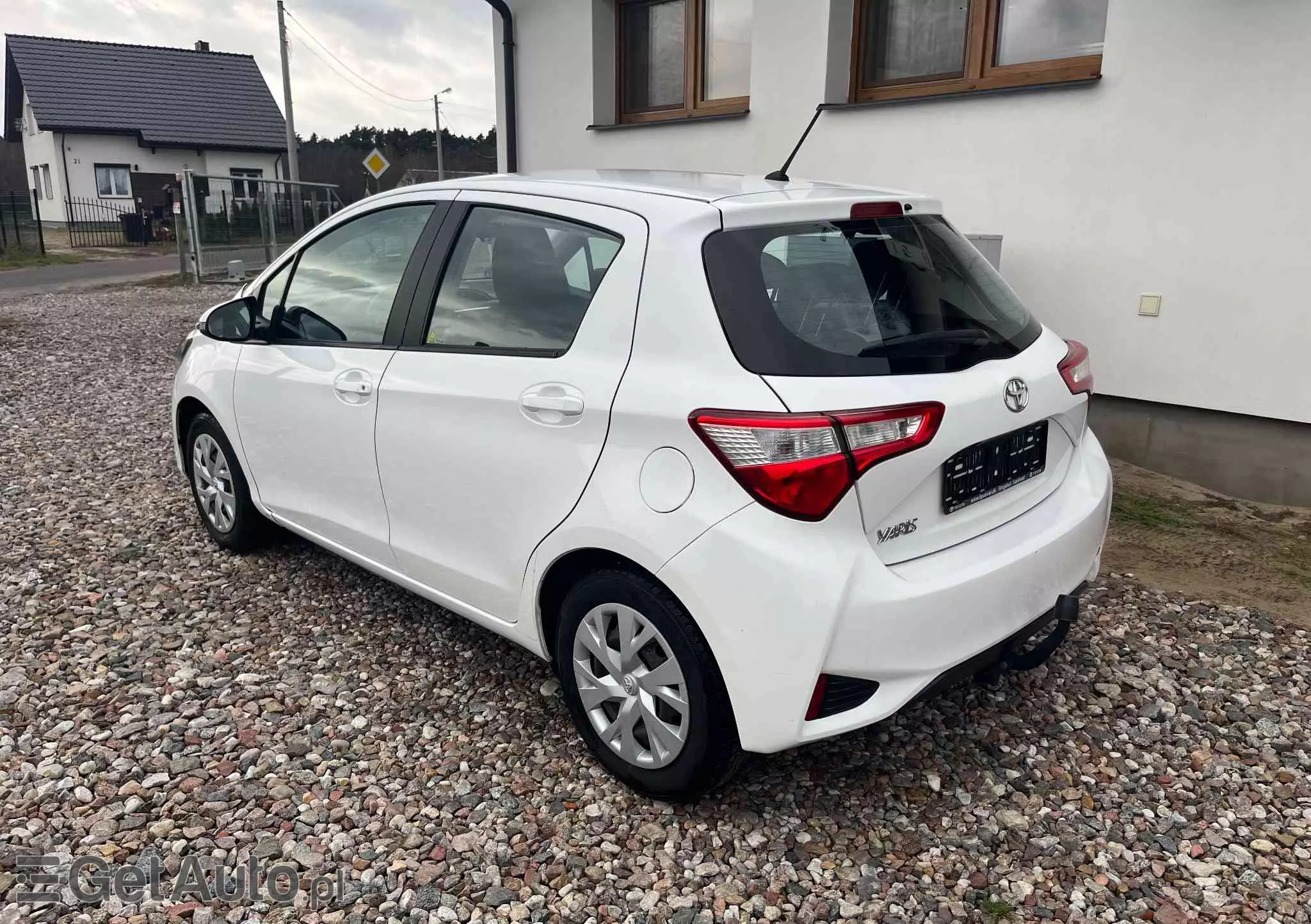 TOYOTA Yaris 