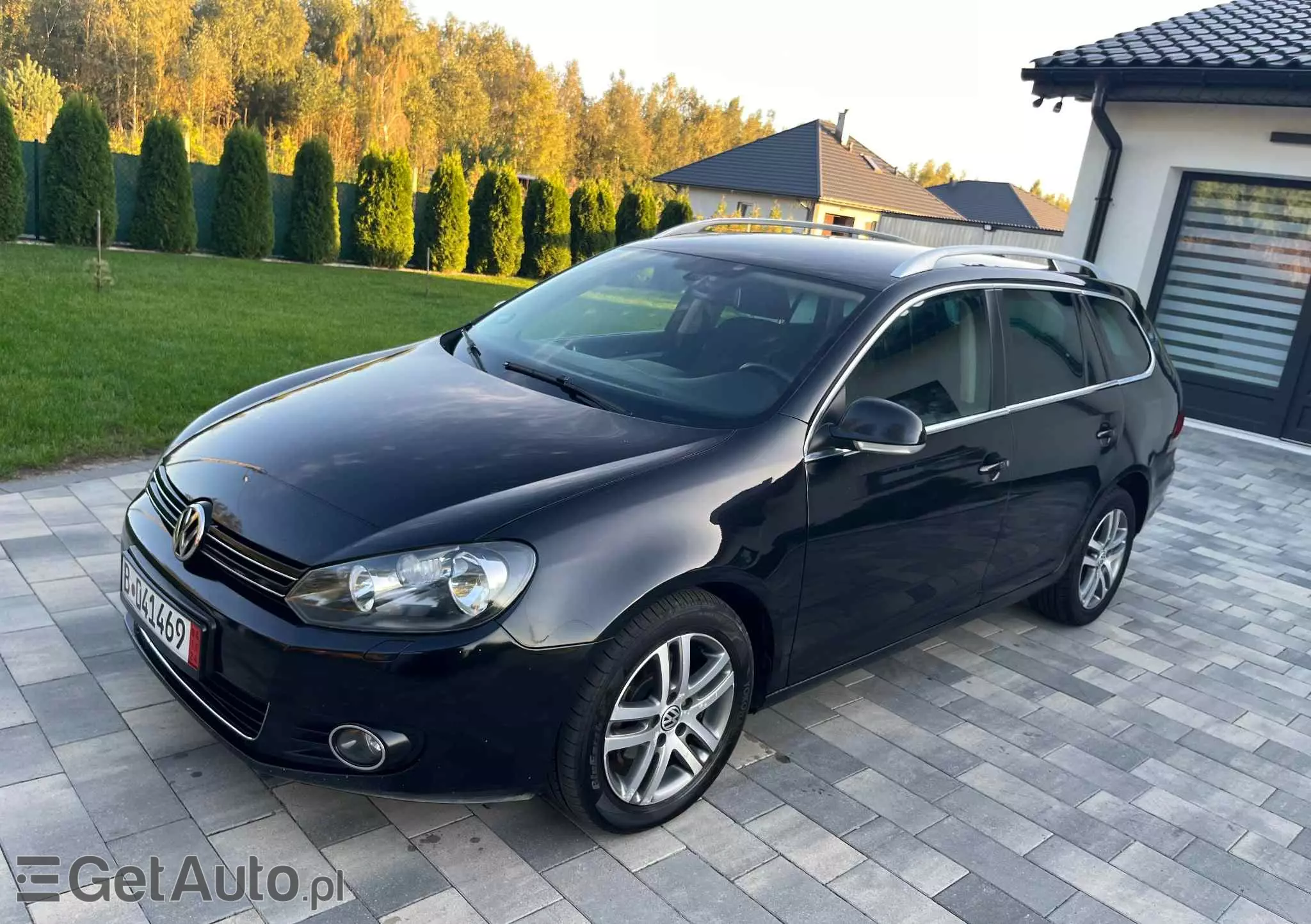 VOLKSWAGEN Golf Variant 1.6 TDI DPF DSG Highline