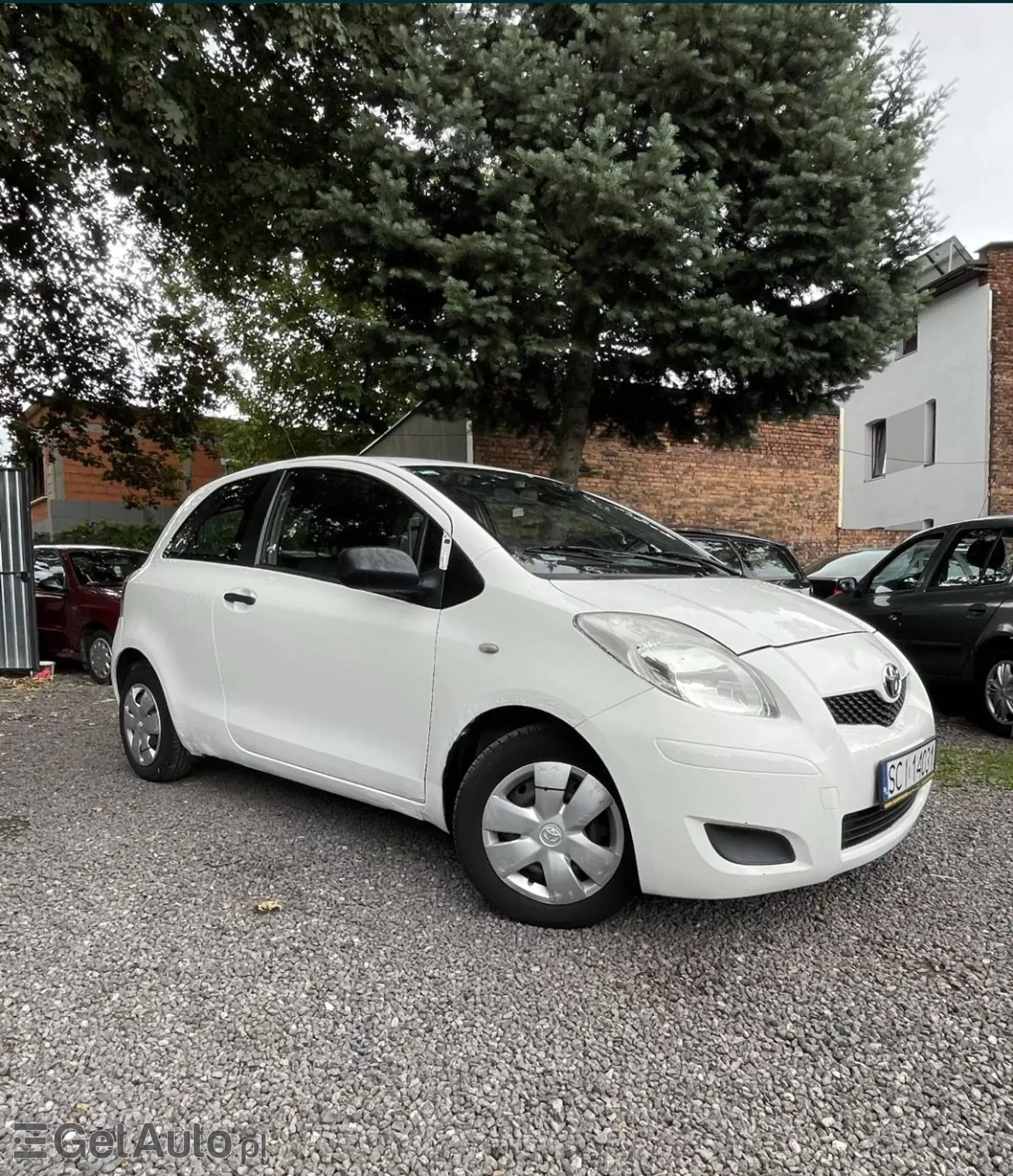 TOYOTA Yaris 1.0 i VVT-i (69 KM)