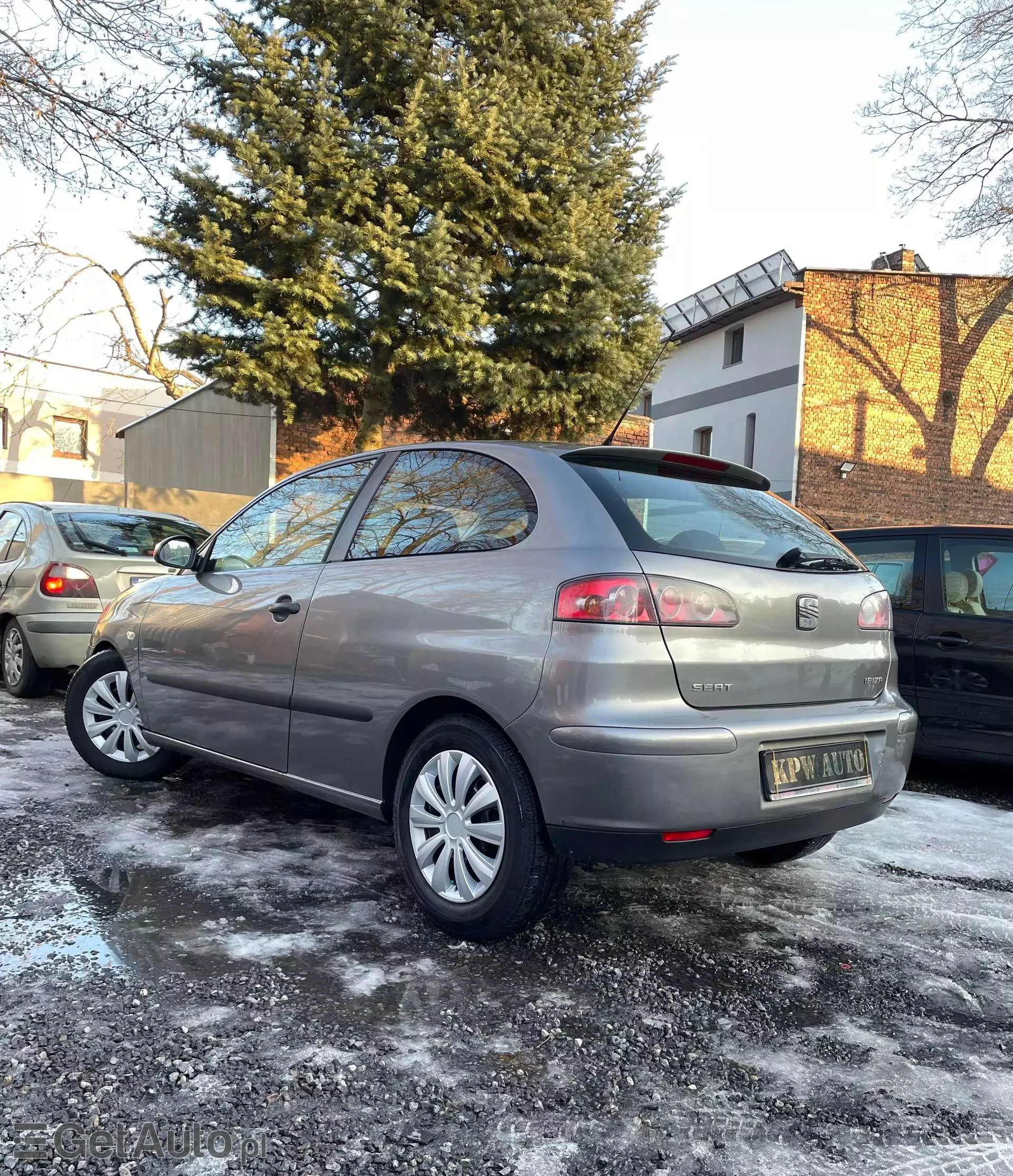 SEAT Ibiza 1.9 SDi (64 KM)