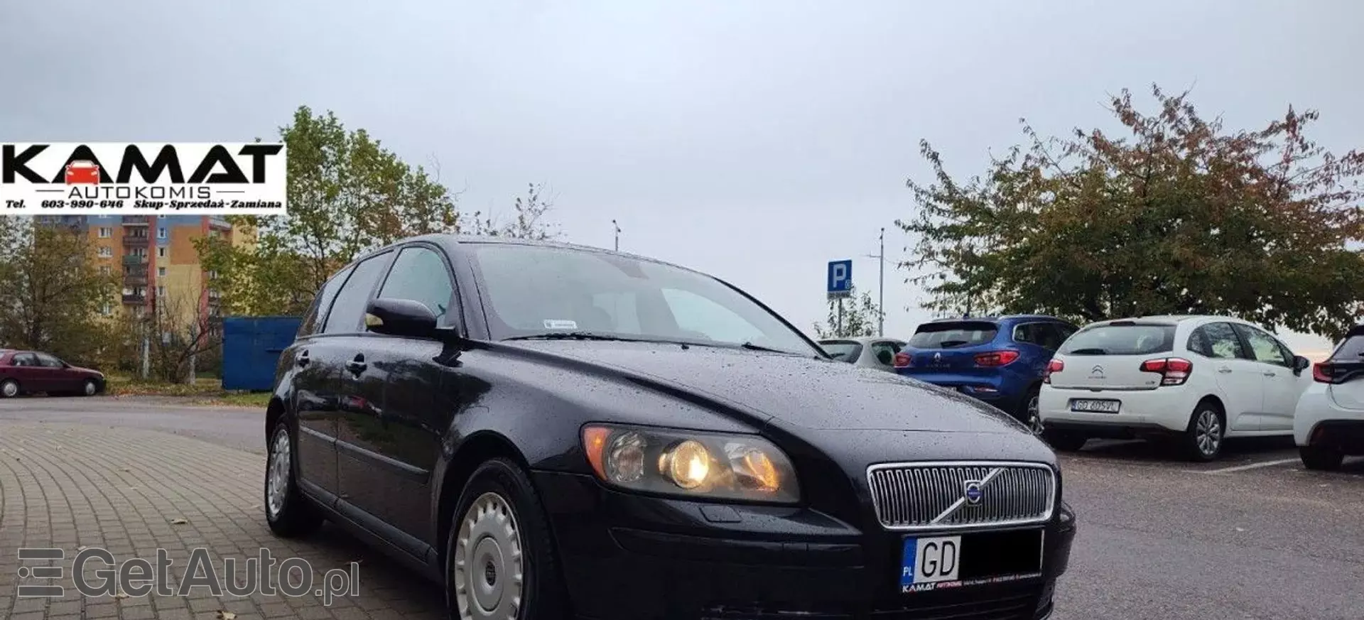 VOLVO V50 