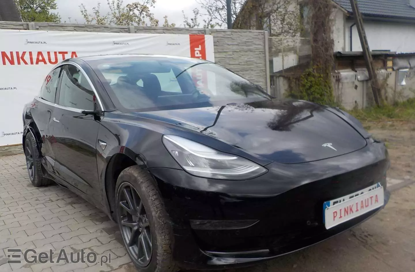 TESLA Model 3 Langstreckenbatterie Allradantrieb Dual Motor Performance