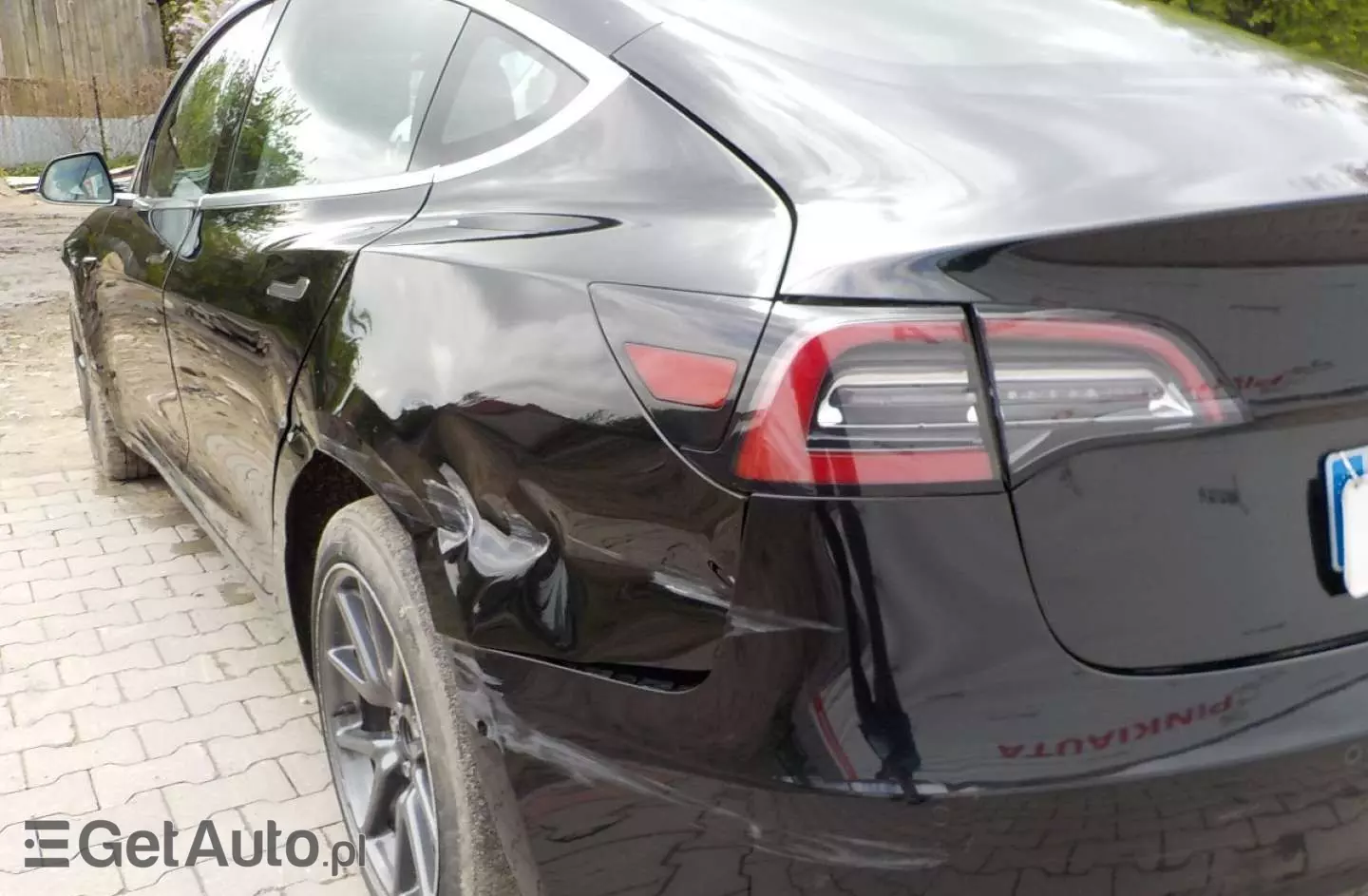 TESLA Model 3 Langstreckenbatterie Allradantrieb Dual Motor Performance