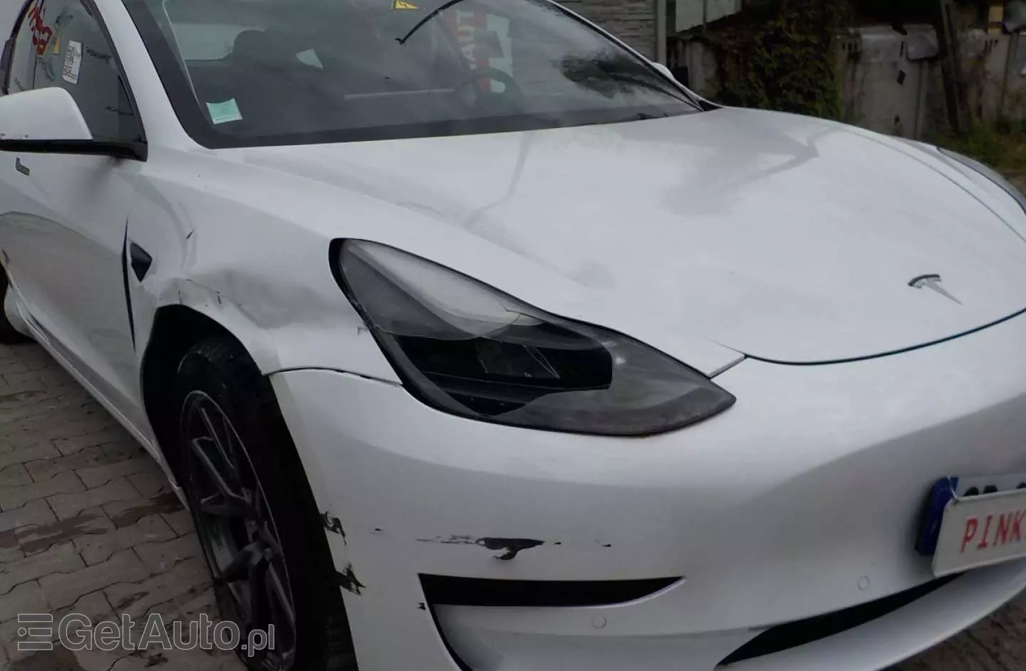 TESLA Model 3 