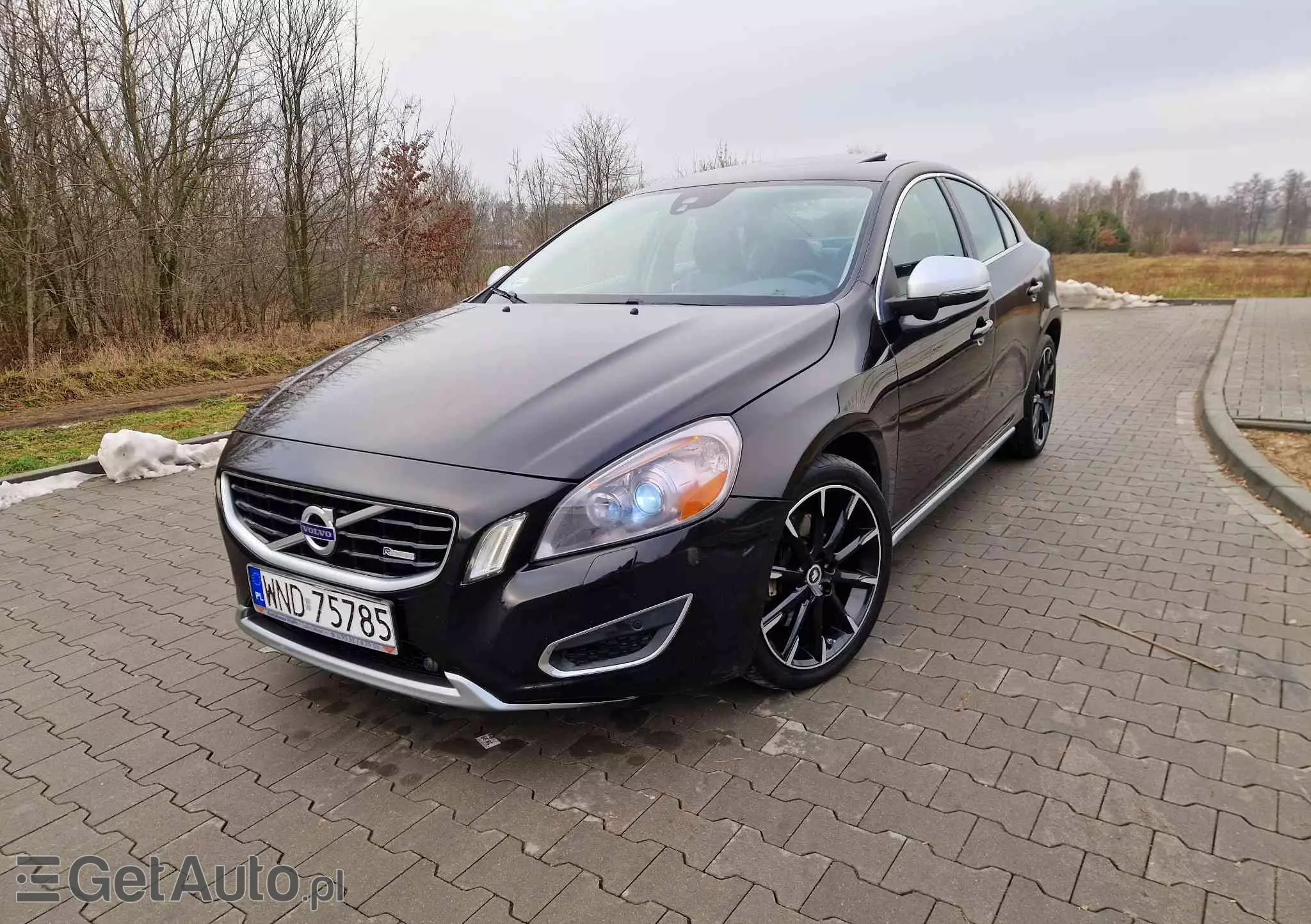 VOLVO S60 T6 AWD R-Design