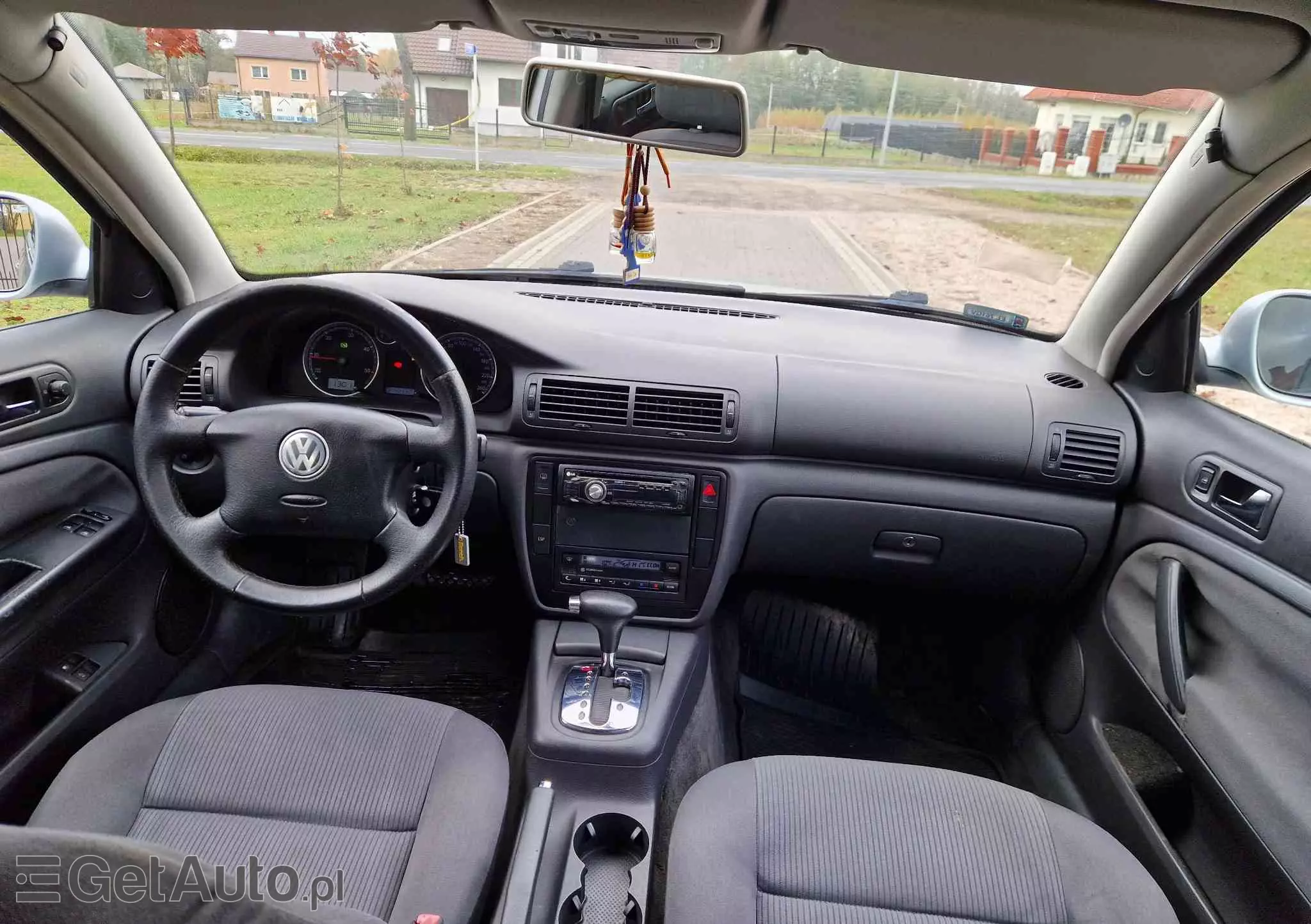 VOLKSWAGEN Passat 1.9 TDI Basis Tiptr