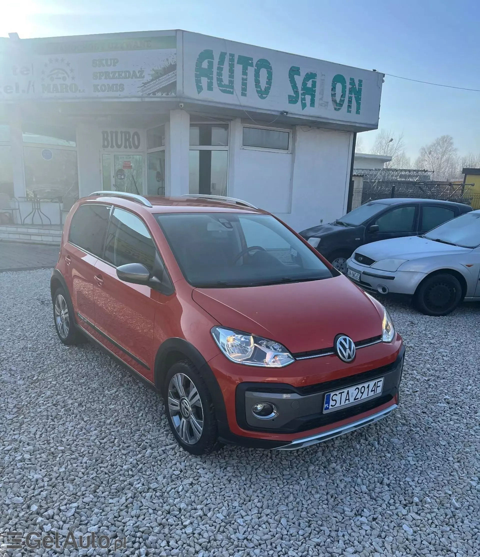 VOLKSWAGEN Up! 