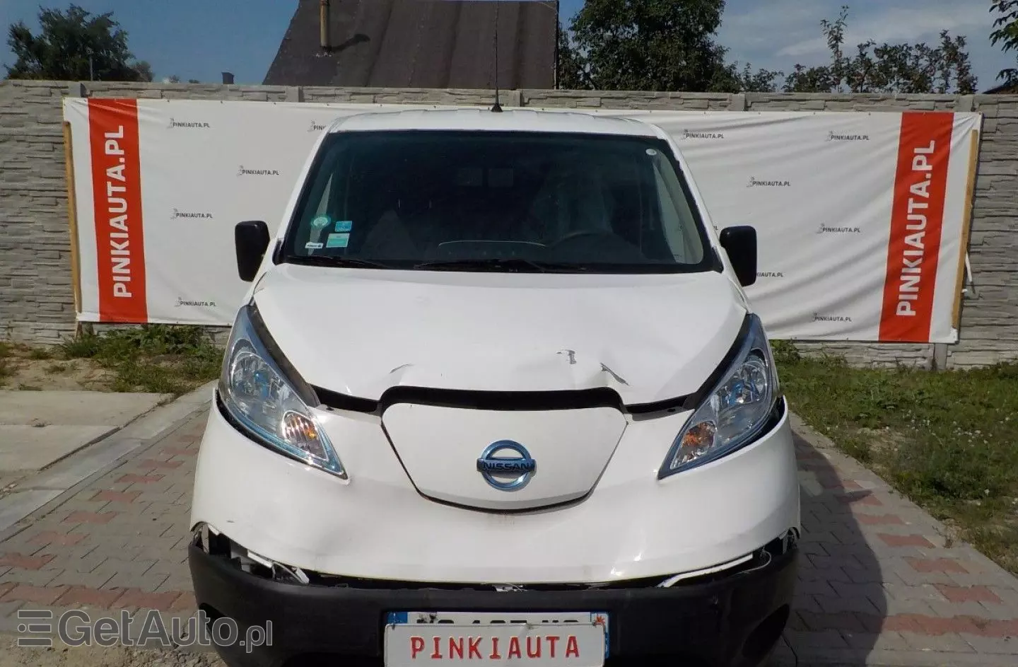 NISSAN E-NV200 