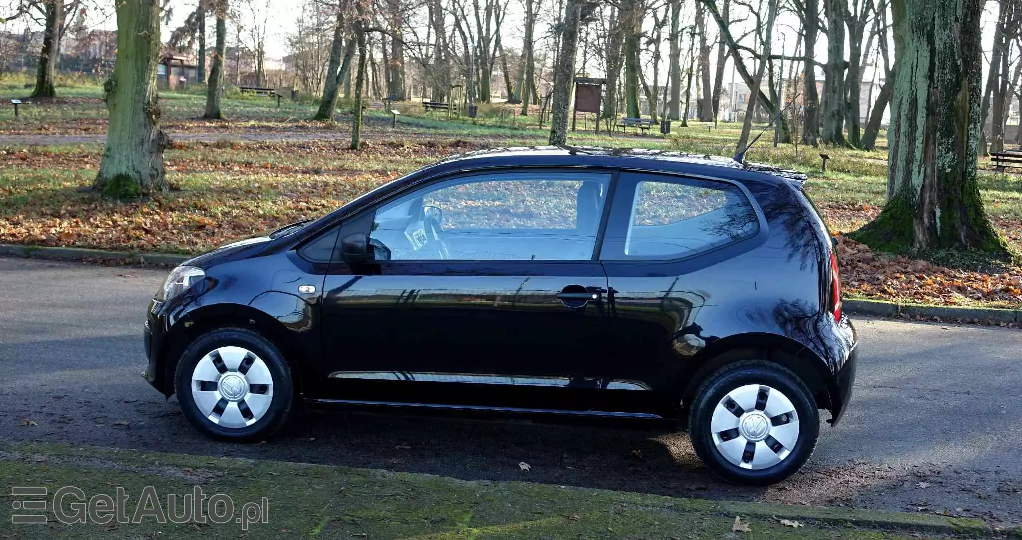 VOLKSWAGEN Up! 