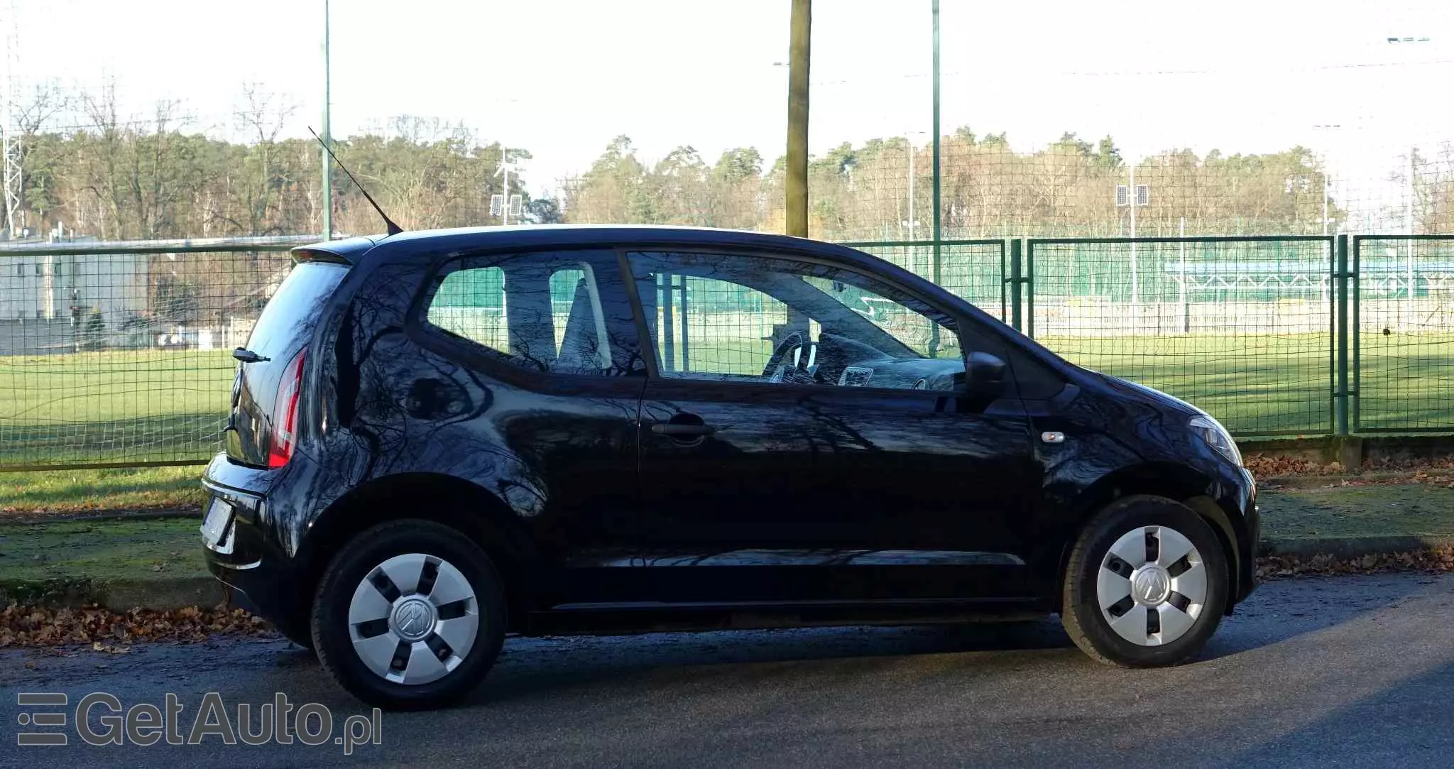 VOLKSWAGEN Up! 