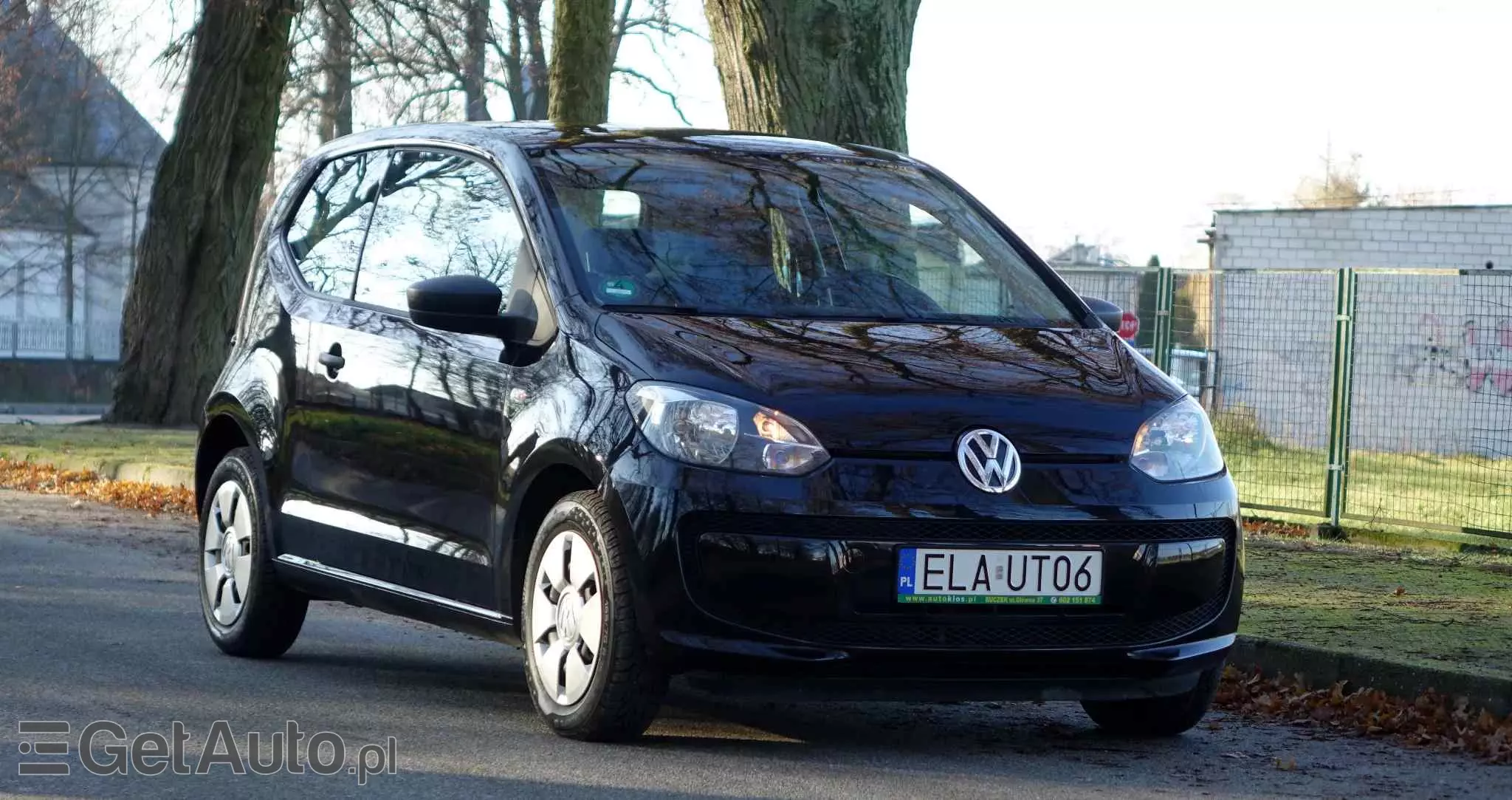 VOLKSWAGEN Up! 