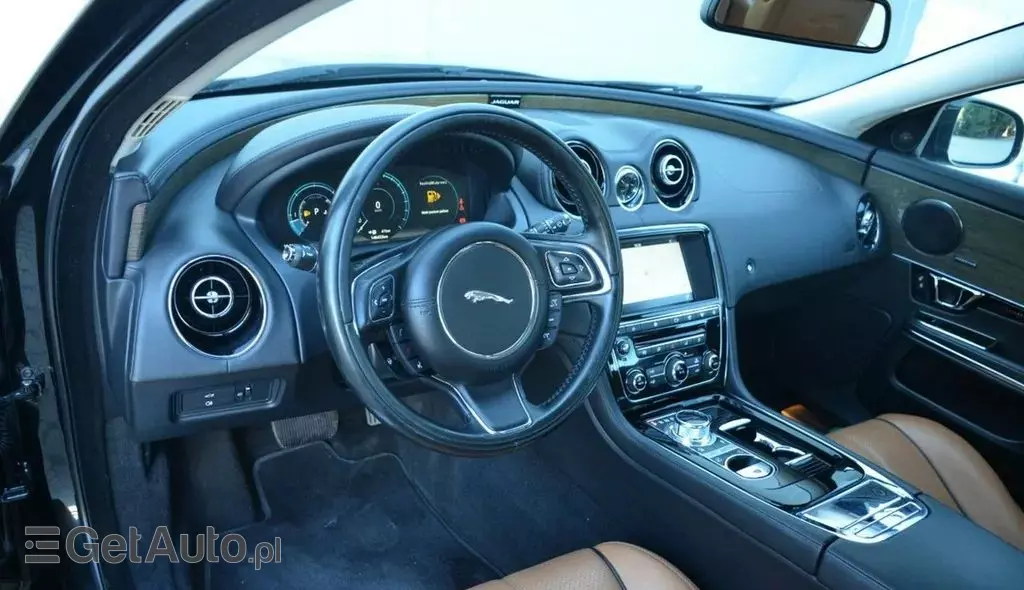 JAGUAR Xj 