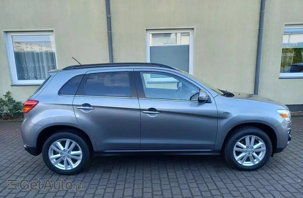 MITSUBISHI ASX 