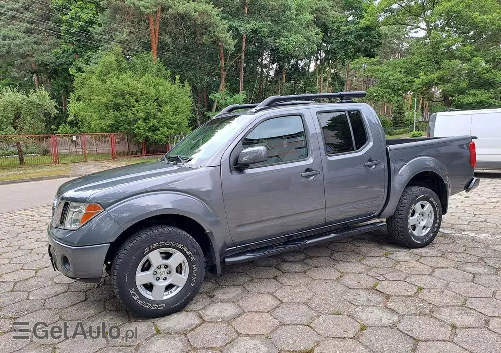 NISSAN Frontier 