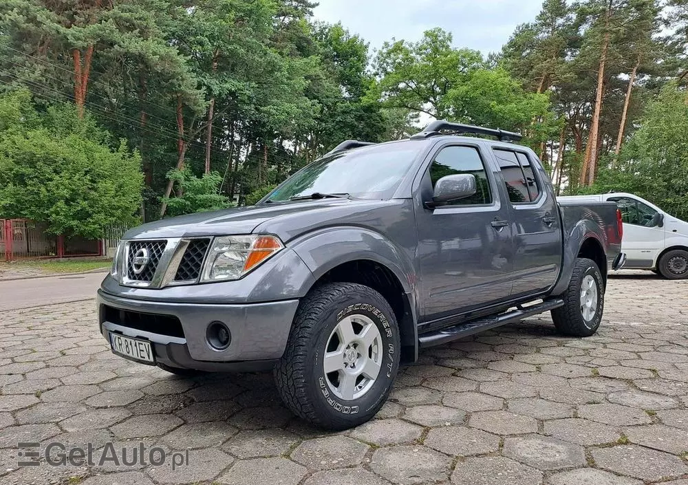 NISSAN Frontier 