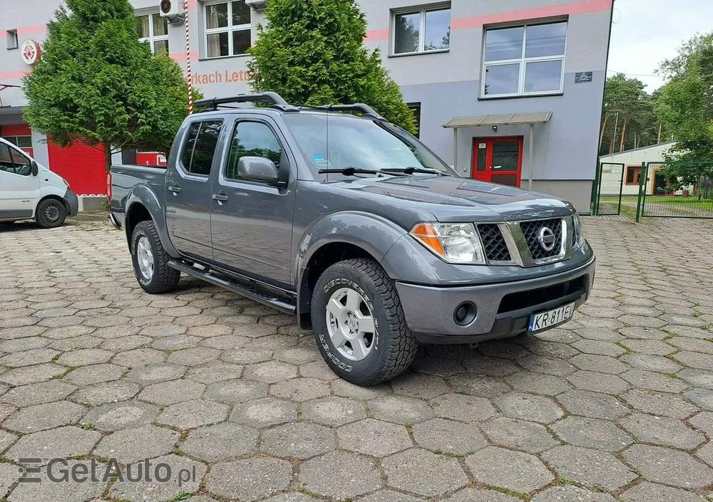 NISSAN Frontier 